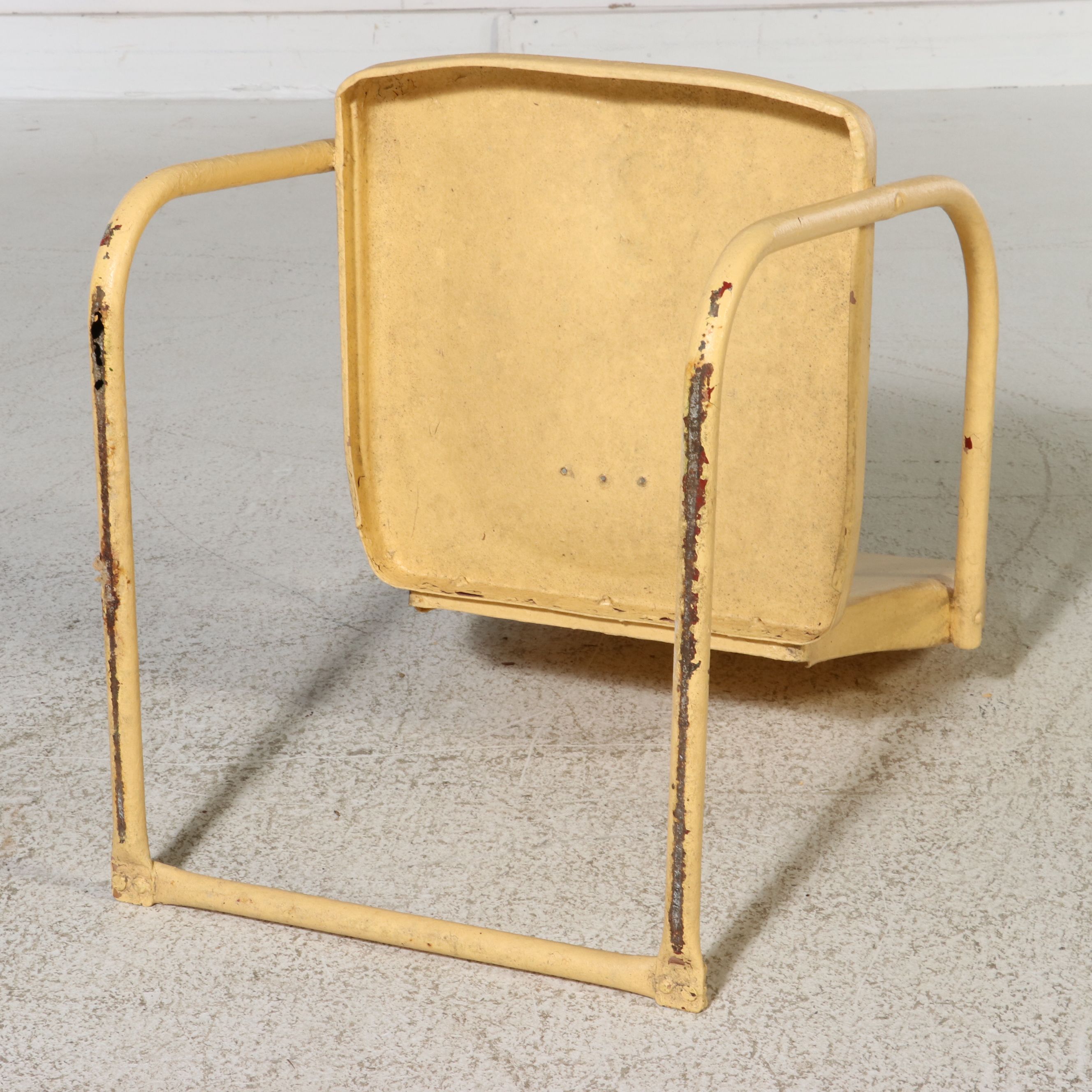 Mid Century Modern Painted Stamped Metal Lawn Chairs, Mid-20th Century