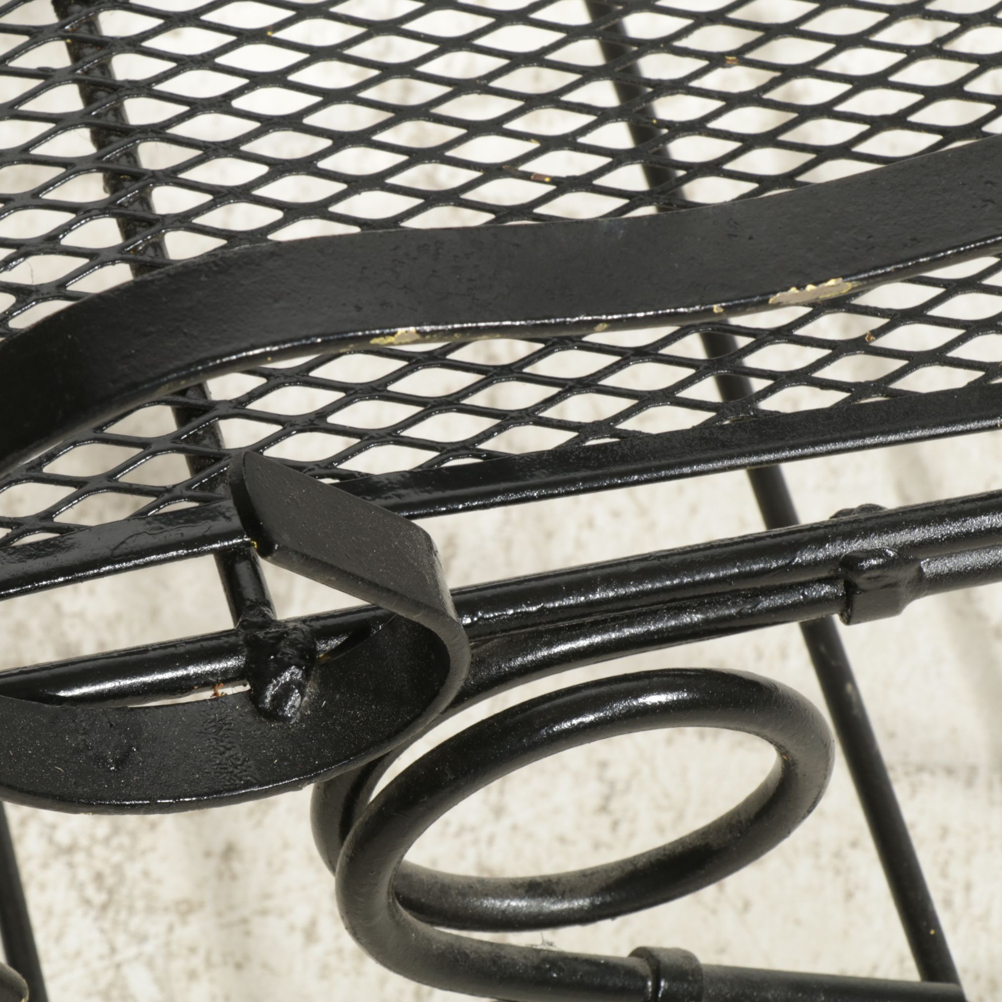 Metal Dining Table with Twister Green Granite Top and Four Metal Mesh Chairs