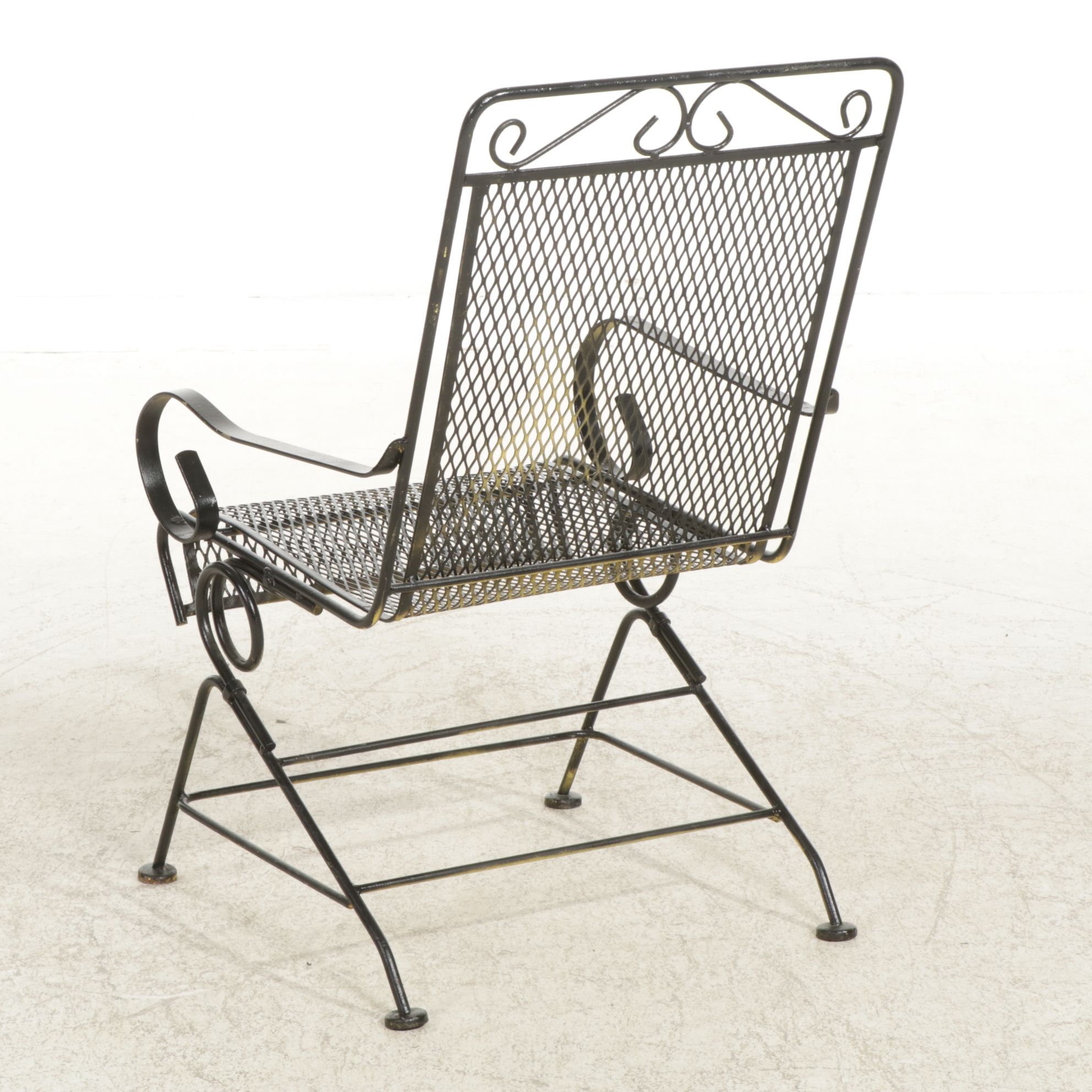 Metal Dining Table with Twister Green Granite Top and Four Metal Mesh Chairs