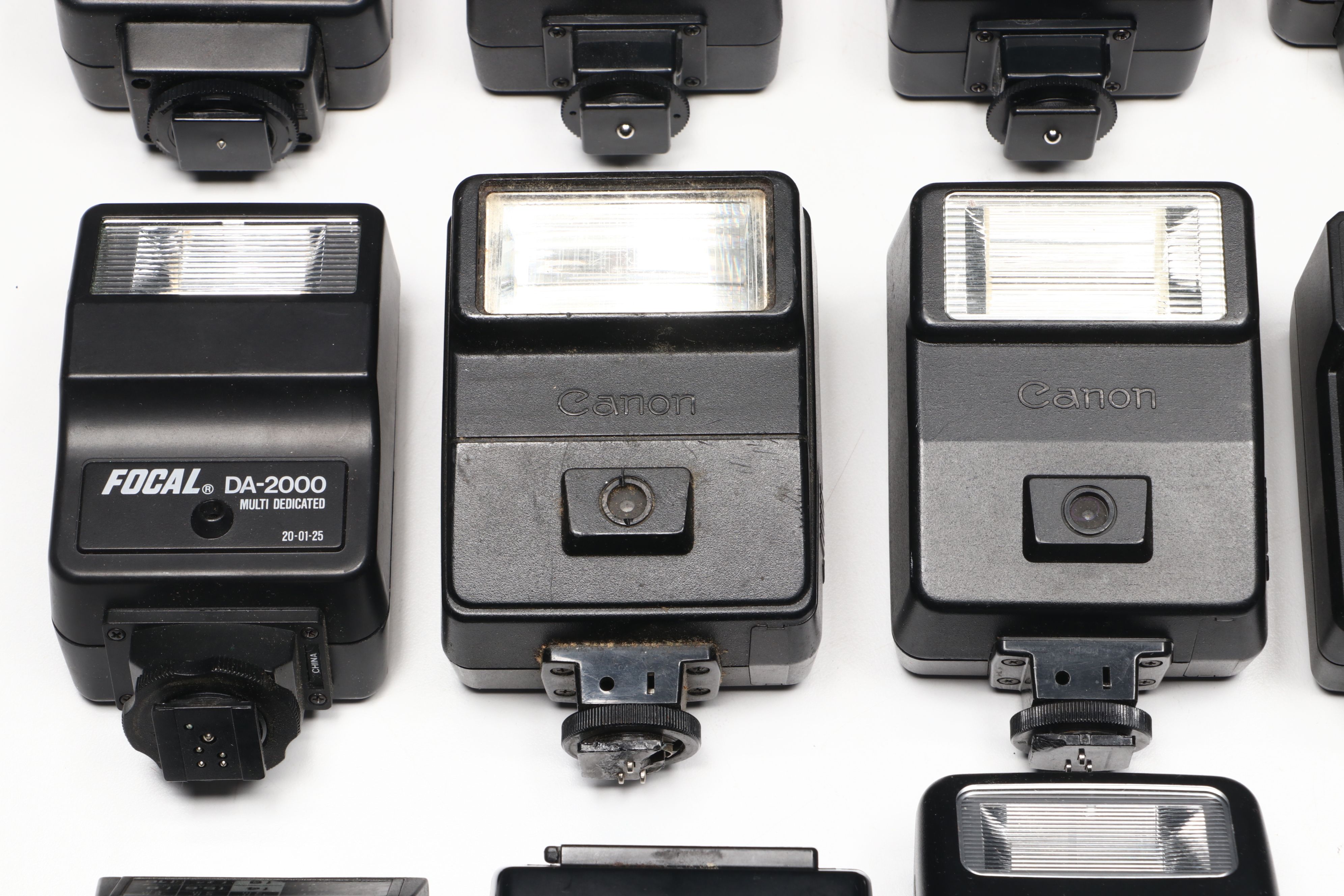 Olympus, Vivitar, Canon and More Camera Flashes