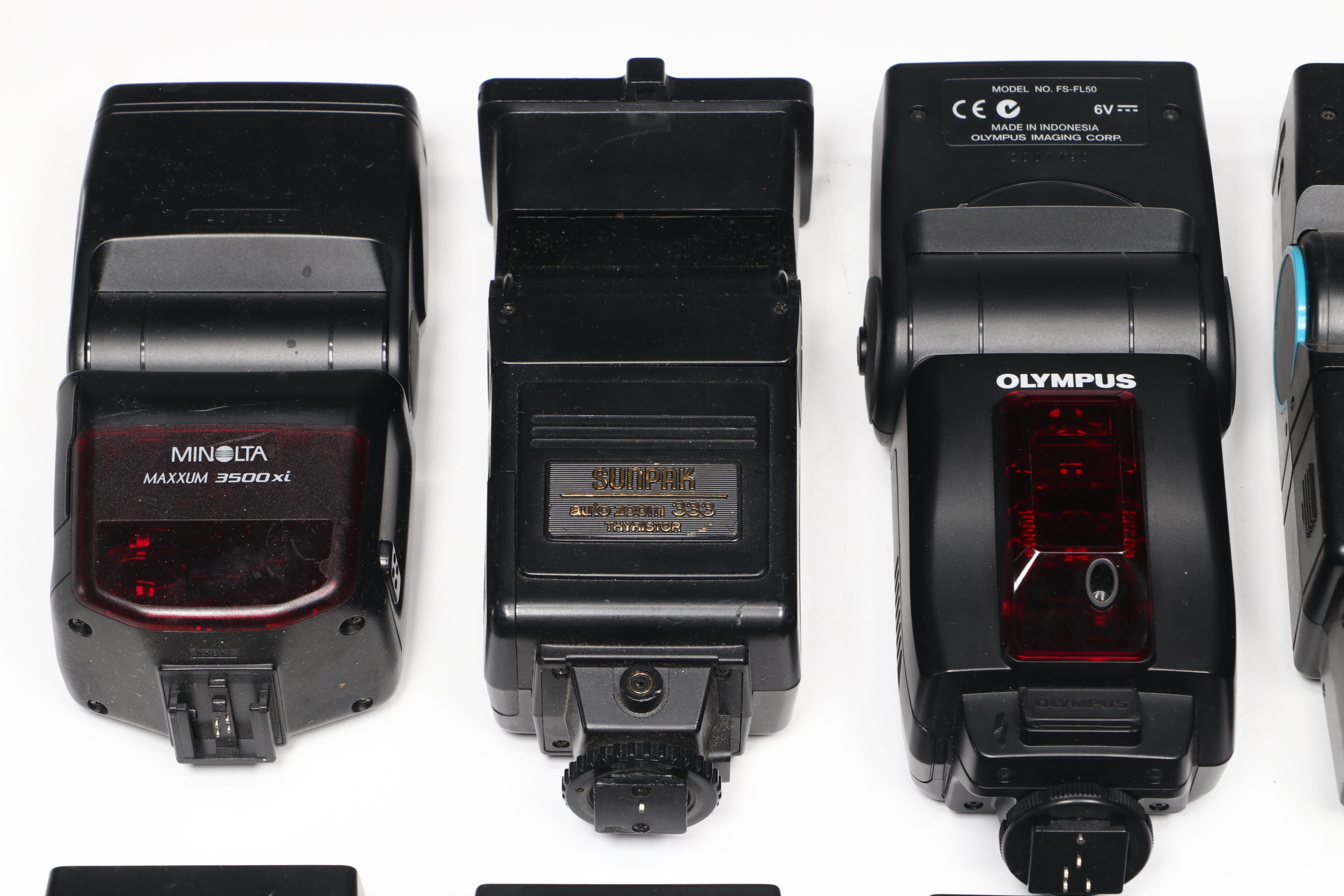 Olympus, Vivitar, Canon and More Camera Flashes