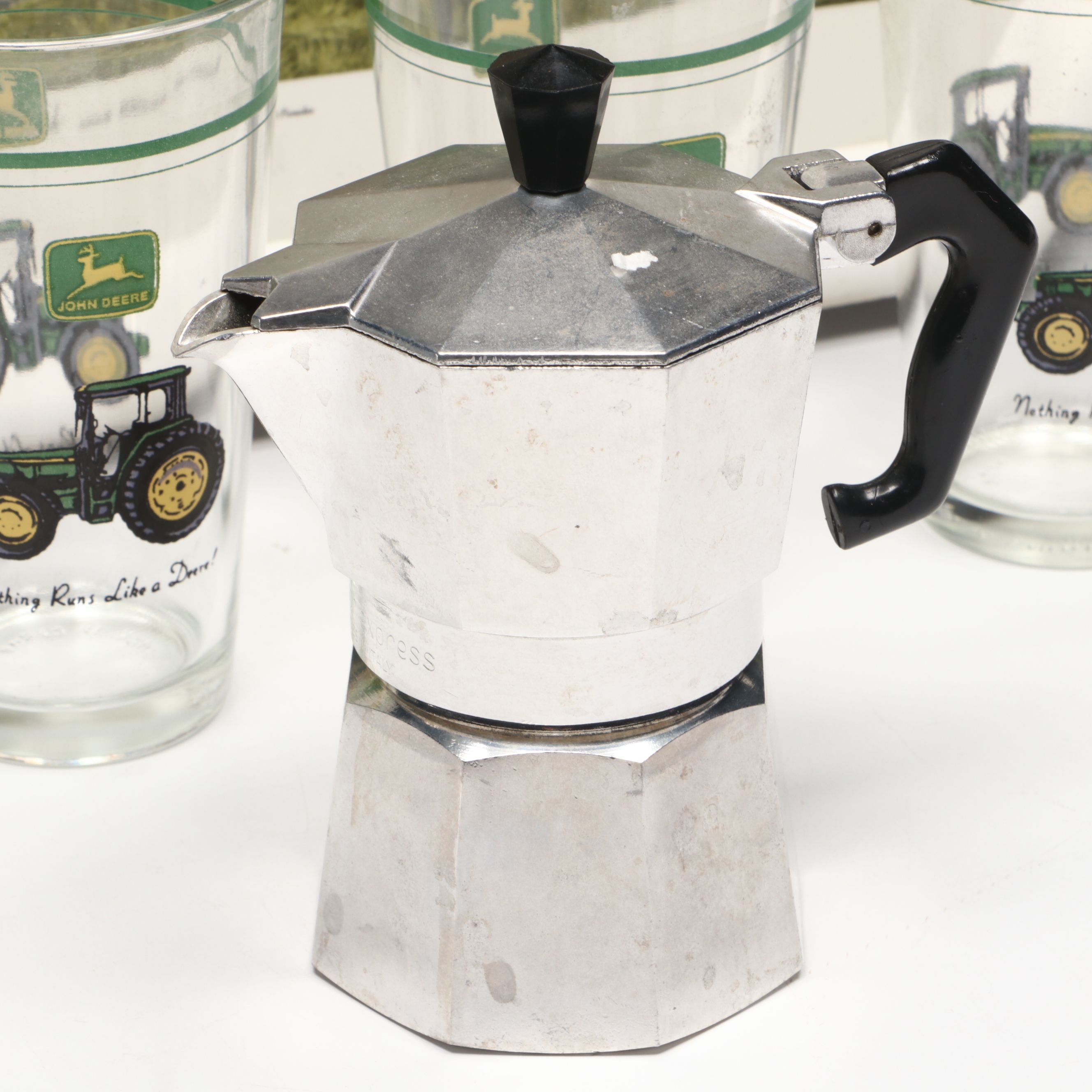 Waverly Products "Mallard Duck" Plastic Tray with Other Tumblers and Moka Pot