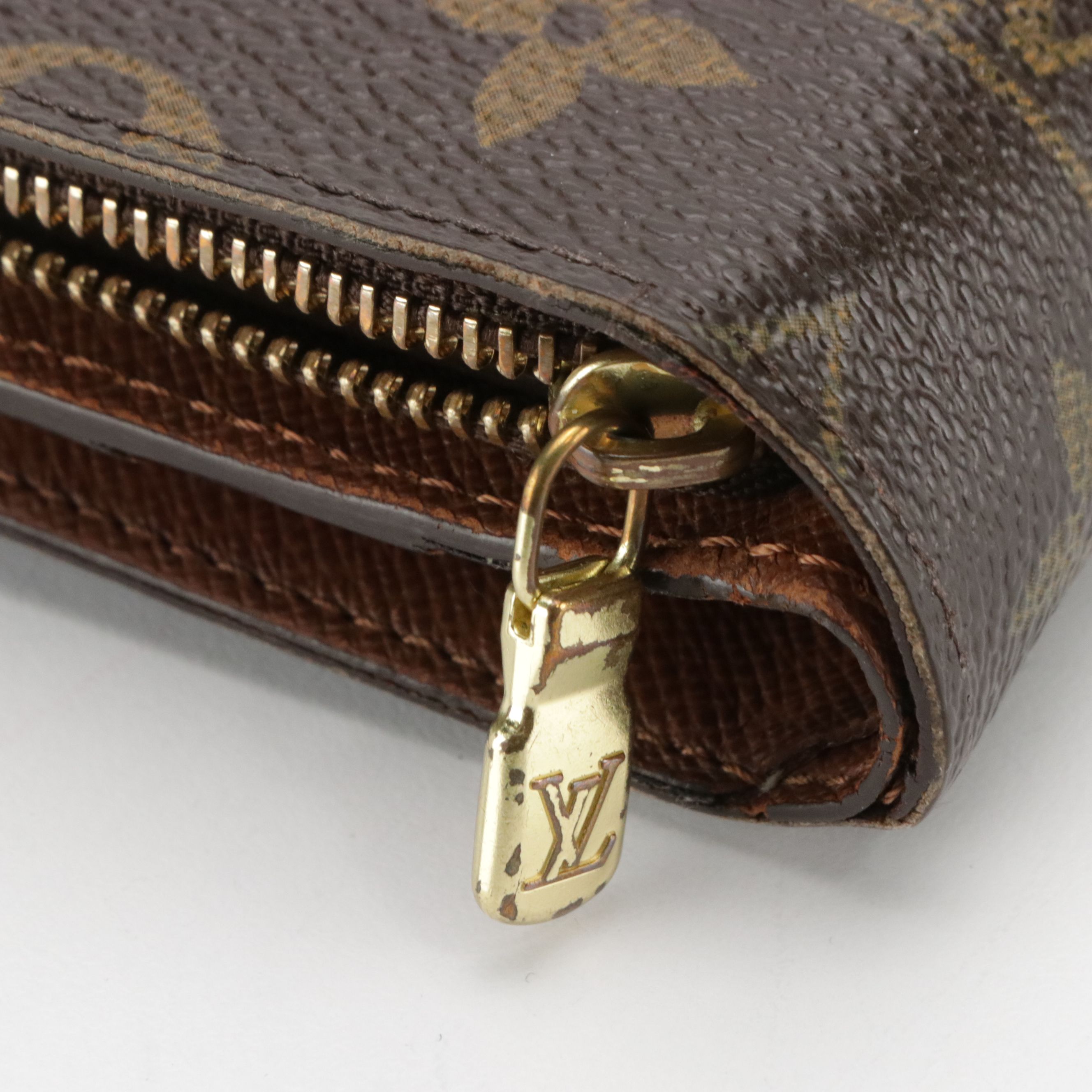 Louis Vuitton Porte-Papier Zippé Bifold Wallet in Monogram Canvas and Leather
