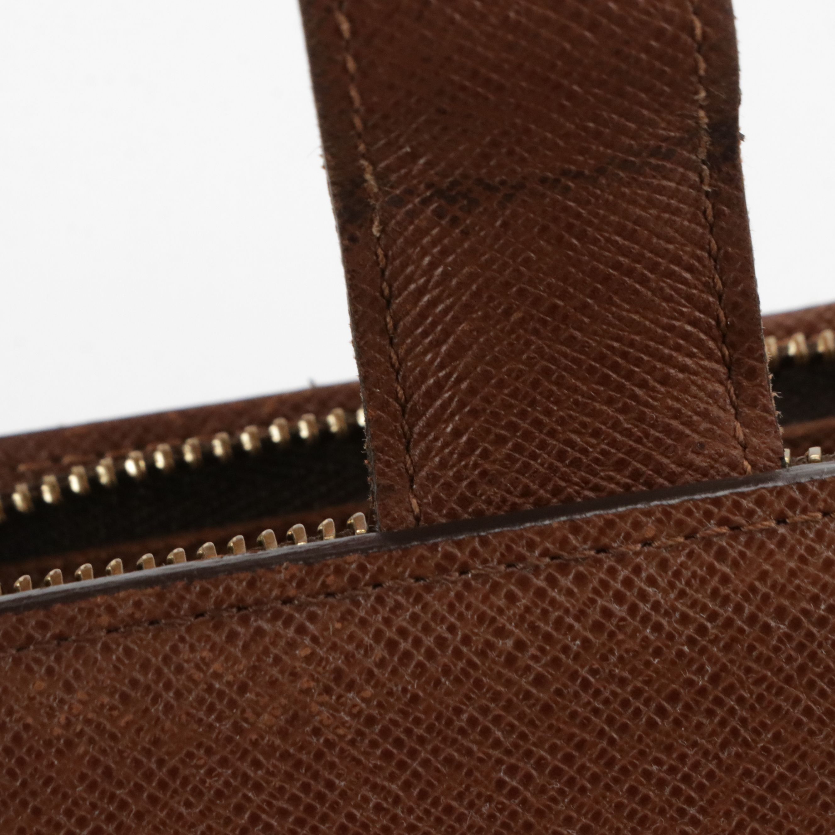 Louis Vuitton Porte-Papier Zippé Bifold Wallet in Monogram Canvas and Leather