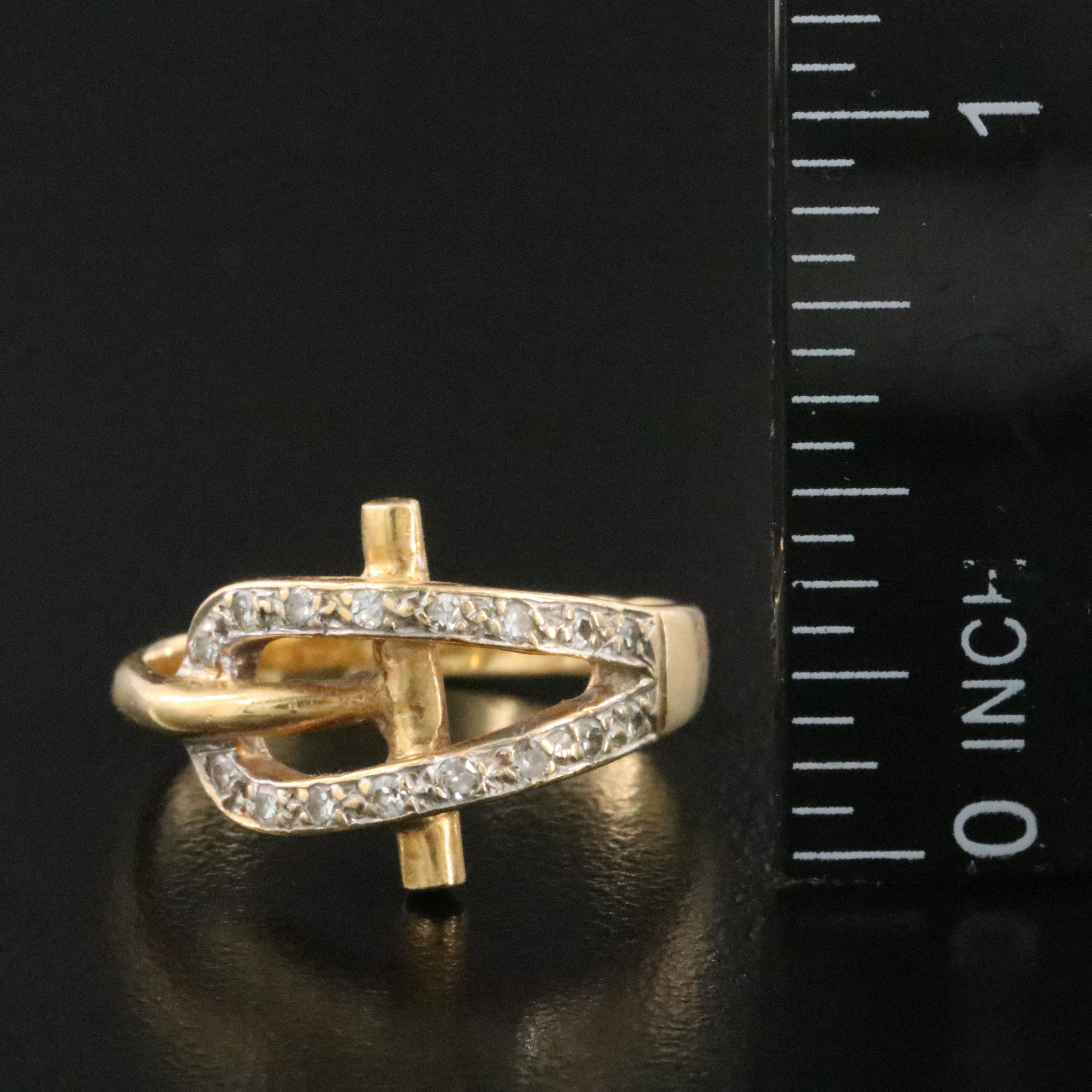 Piaget 18K Diamond Buckle Ring