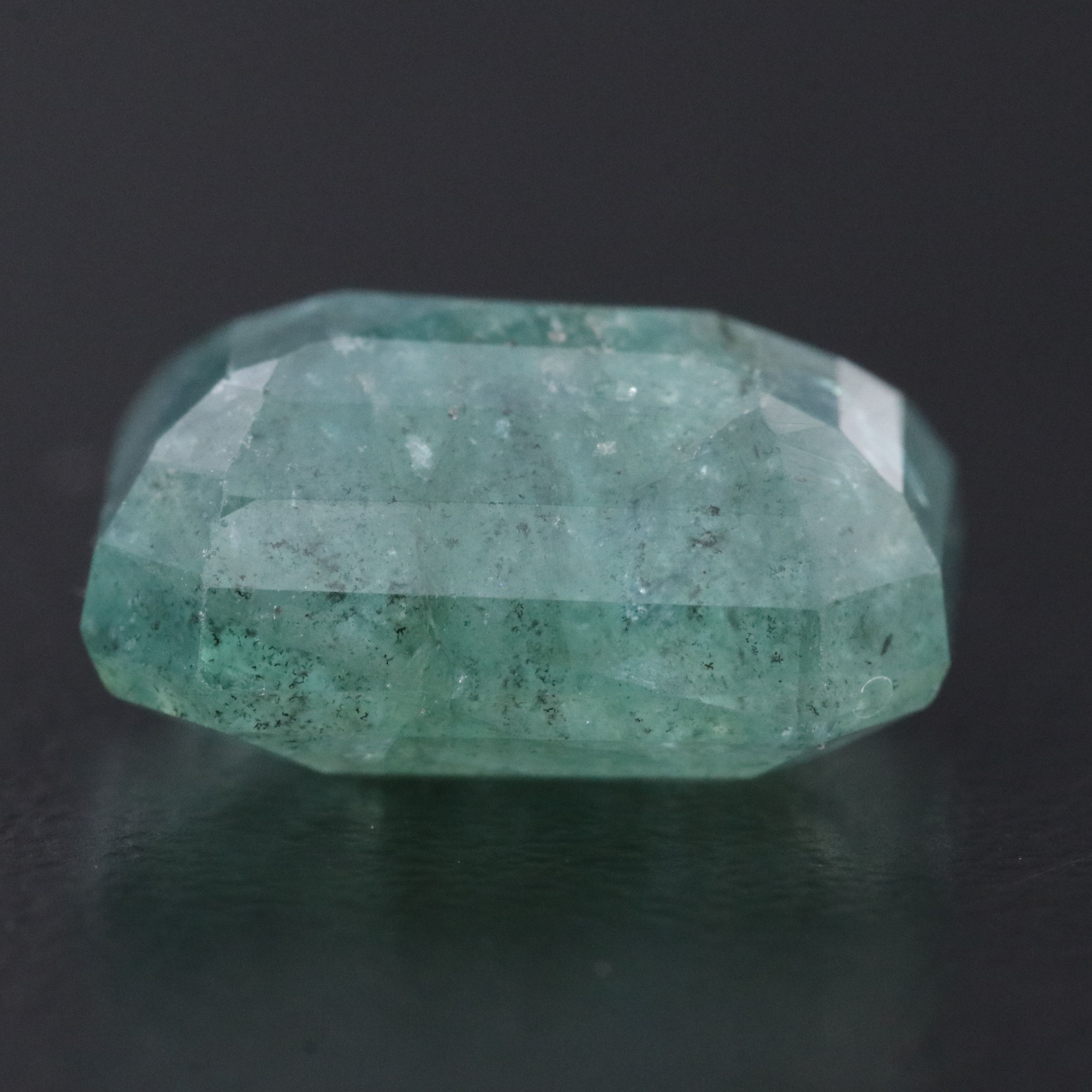 Loose 7.30 CT Emerald