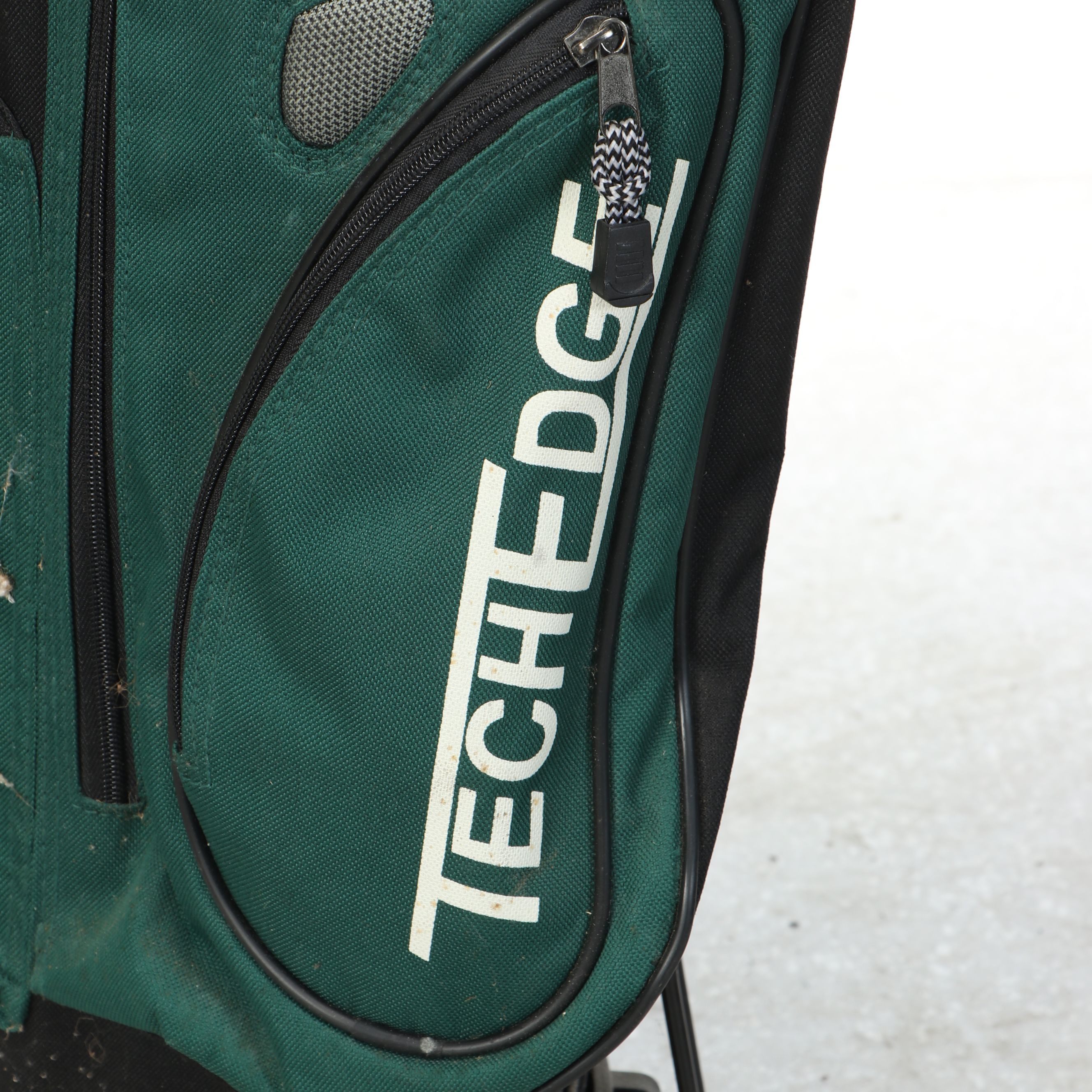 Tech Edge "Junior Tour" with Dunlop and Other Child's Golf Clubs, Bags