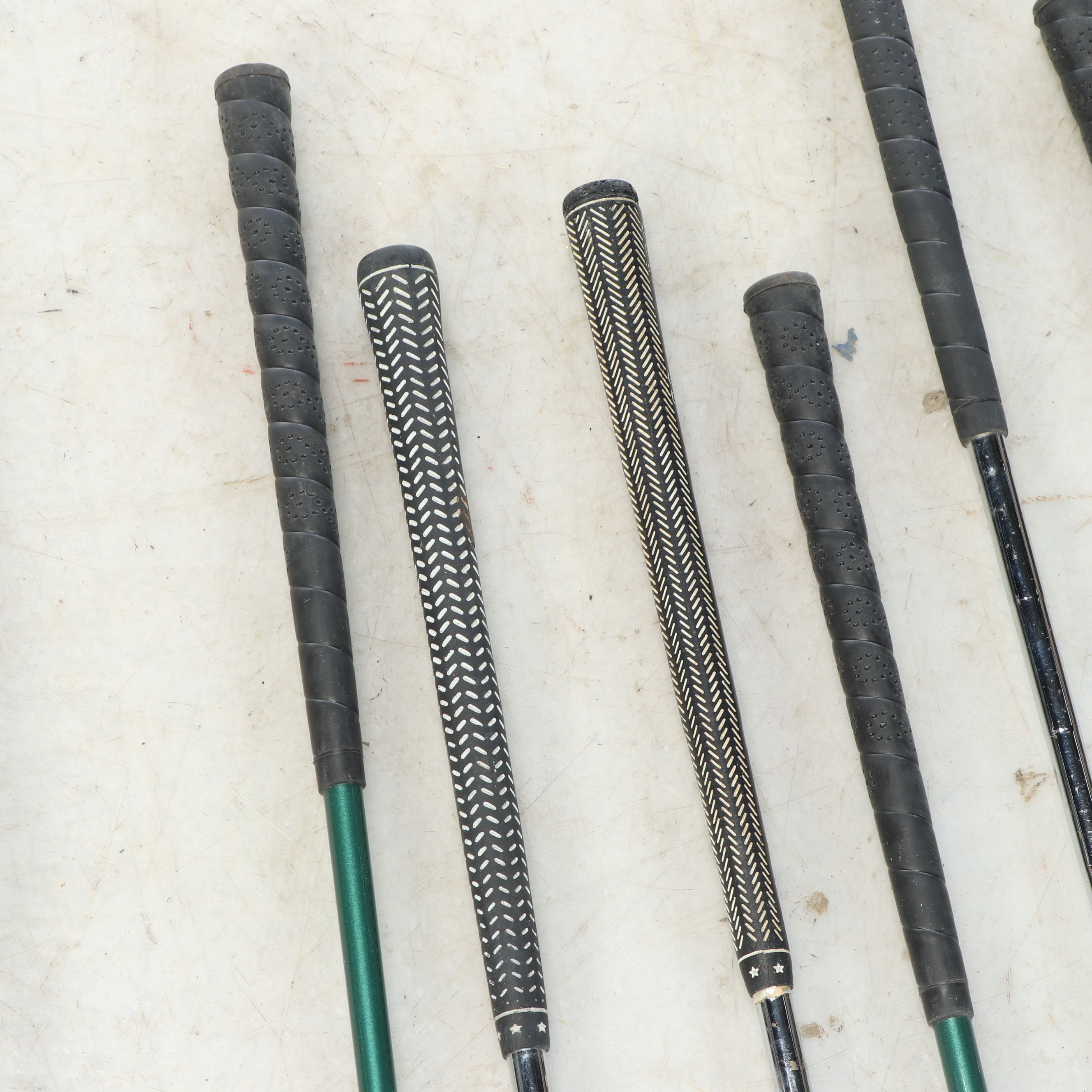 Tech Edge "Junior Tour" with Dunlop and Other Child's Golf Clubs, Bags