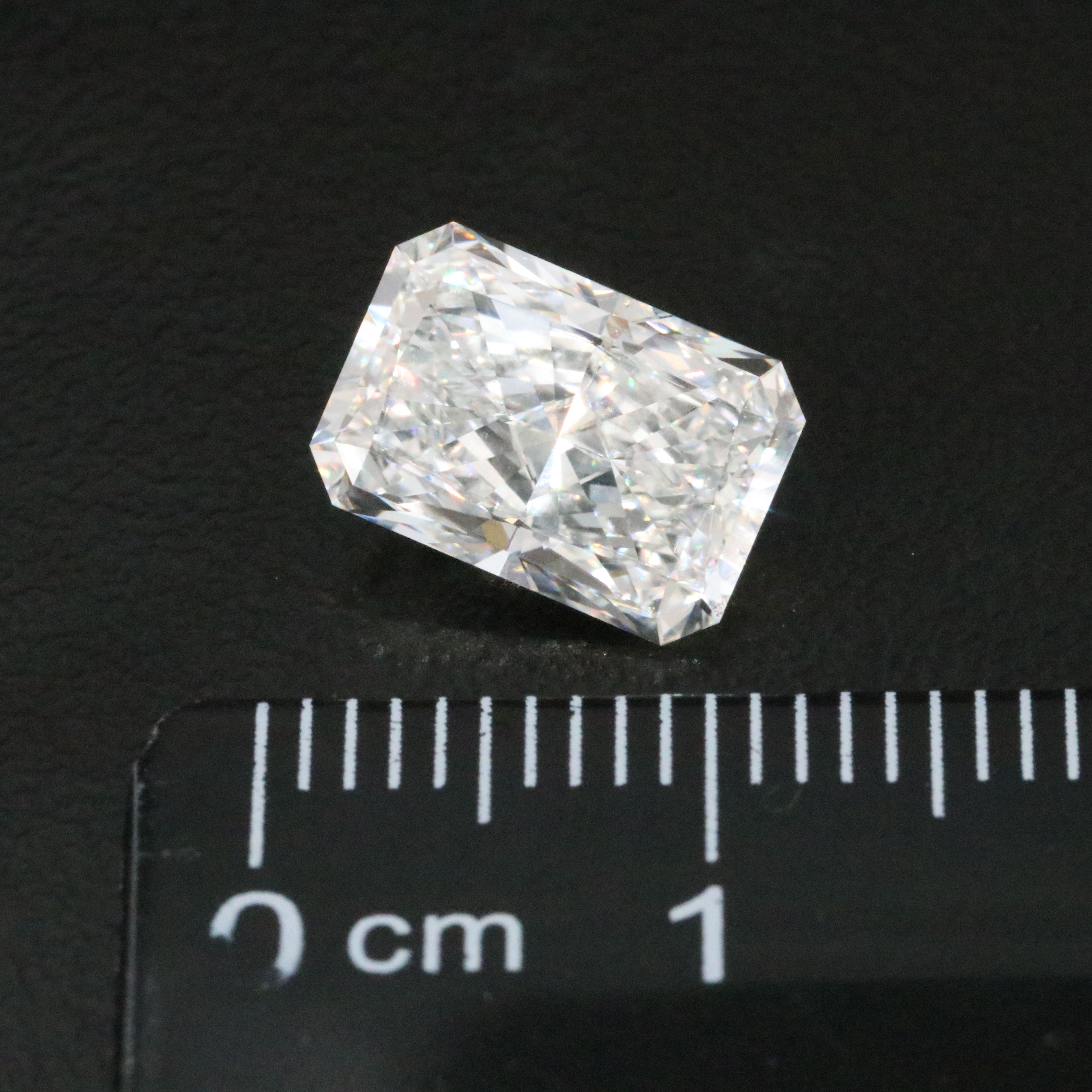 Loose 2.86 CT Lab Grown Diamond with IGI Report