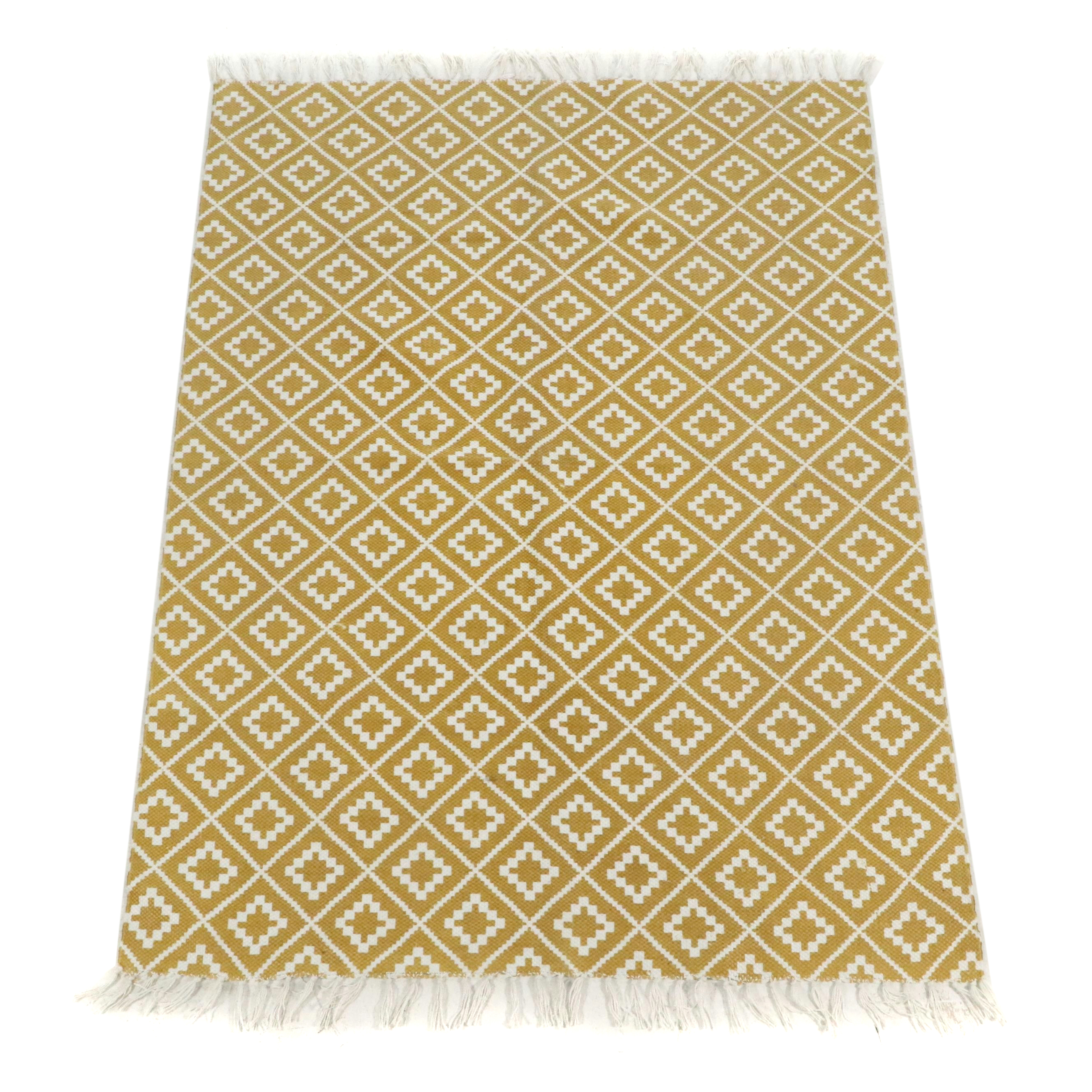 5' x 7'8 Machine Made Geometric Flat Weave Area Rug