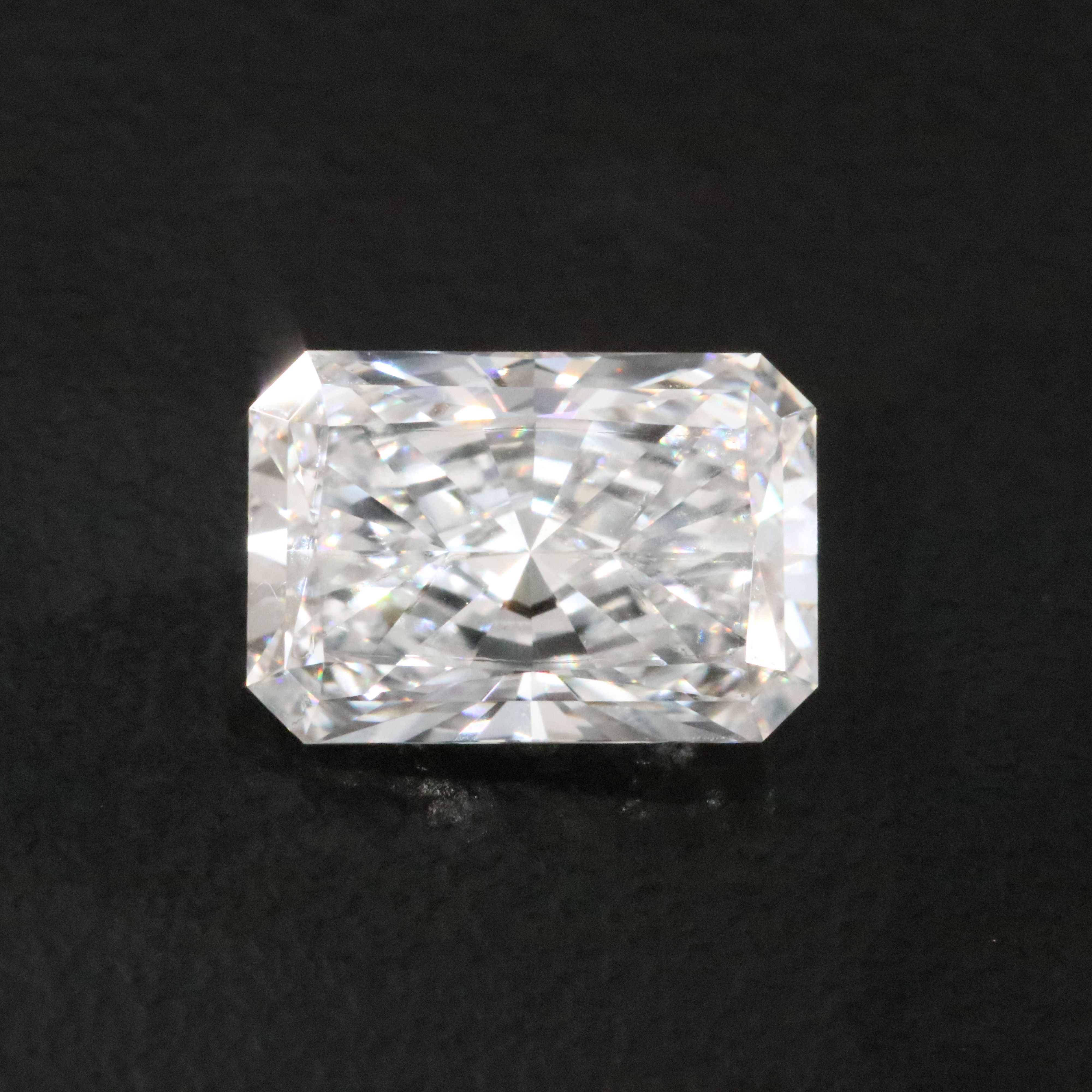 Loose 2.86 CT Lab Grown Diamond with IGI Report