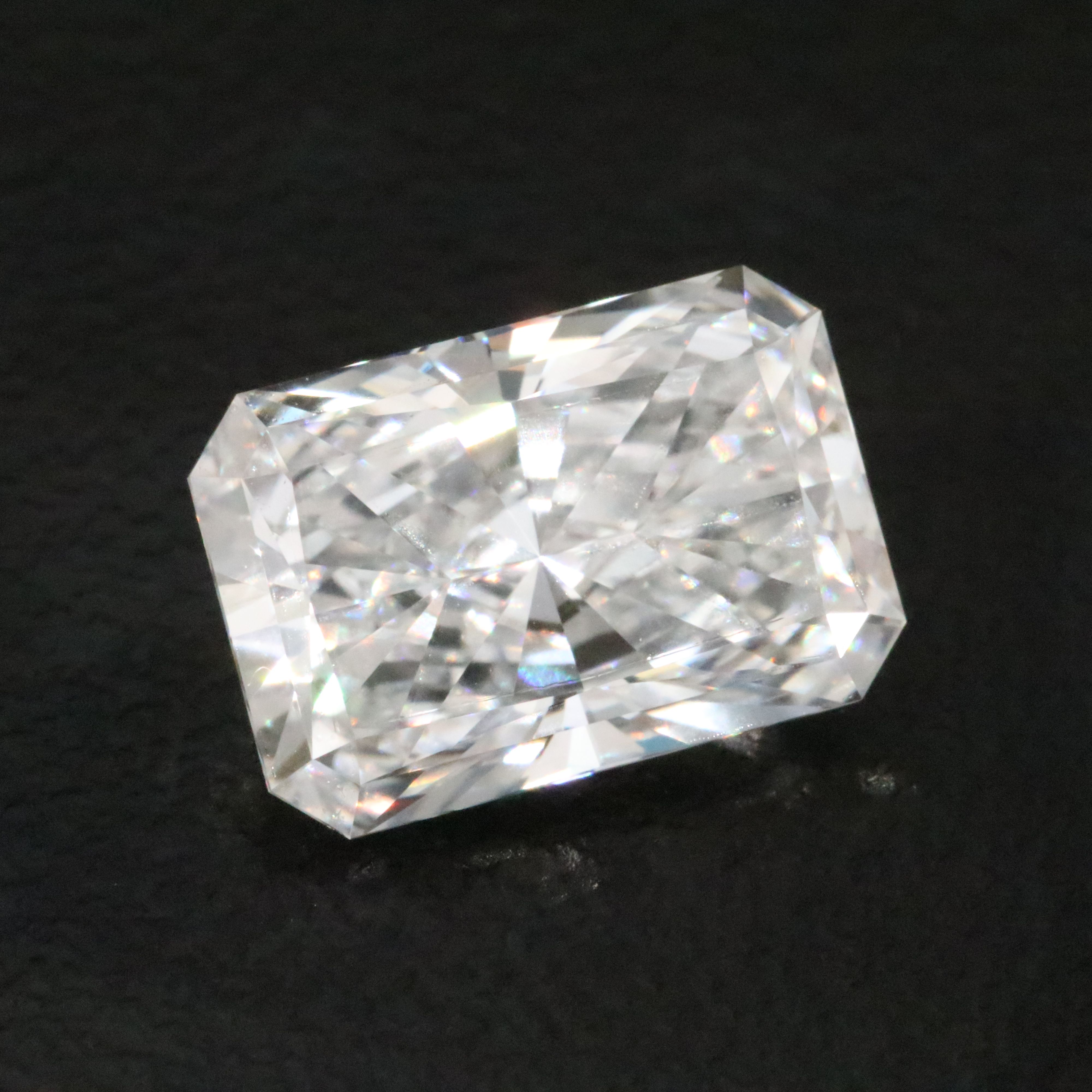 Loose 2.86 CT Lab Grown Diamond with IGI Report