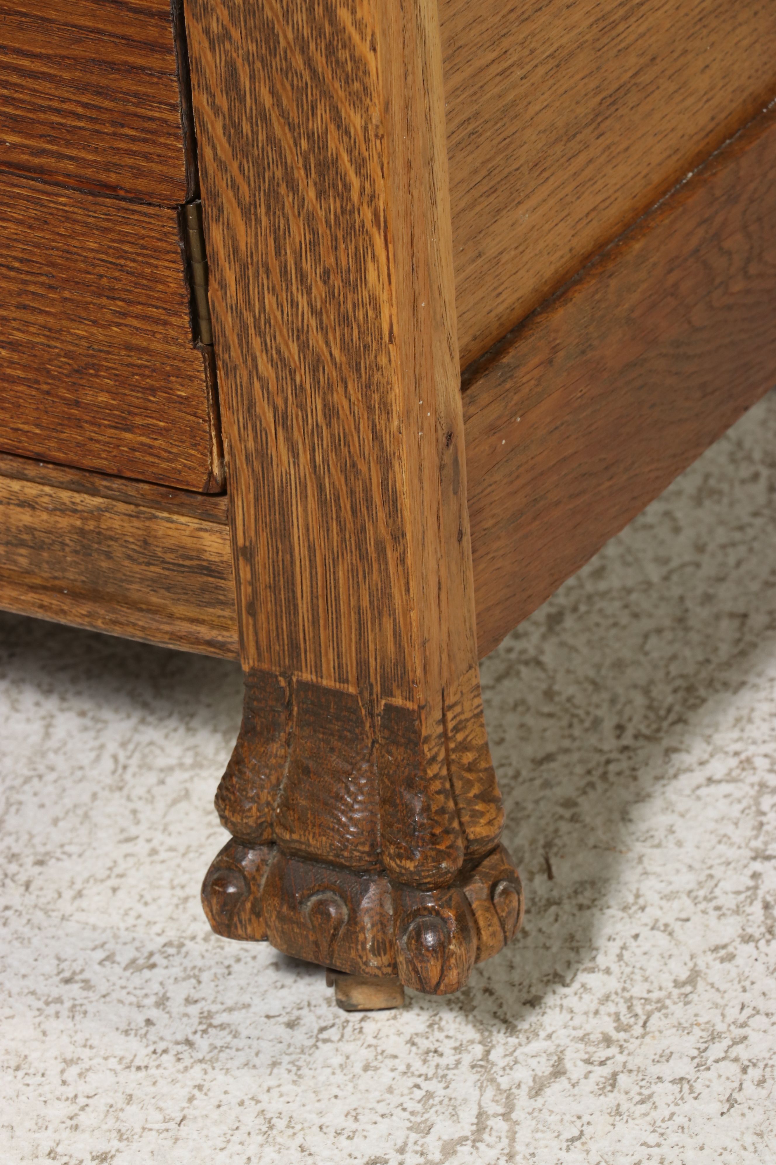American Late Victorian Oak Sideboard, Late 19th/Early 20th Century