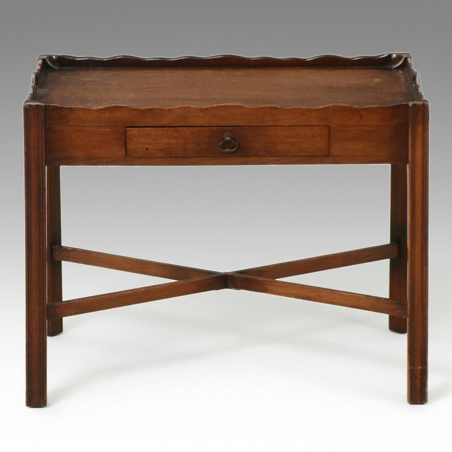 Georgian Style Mahogany Silver Table, 20th Century