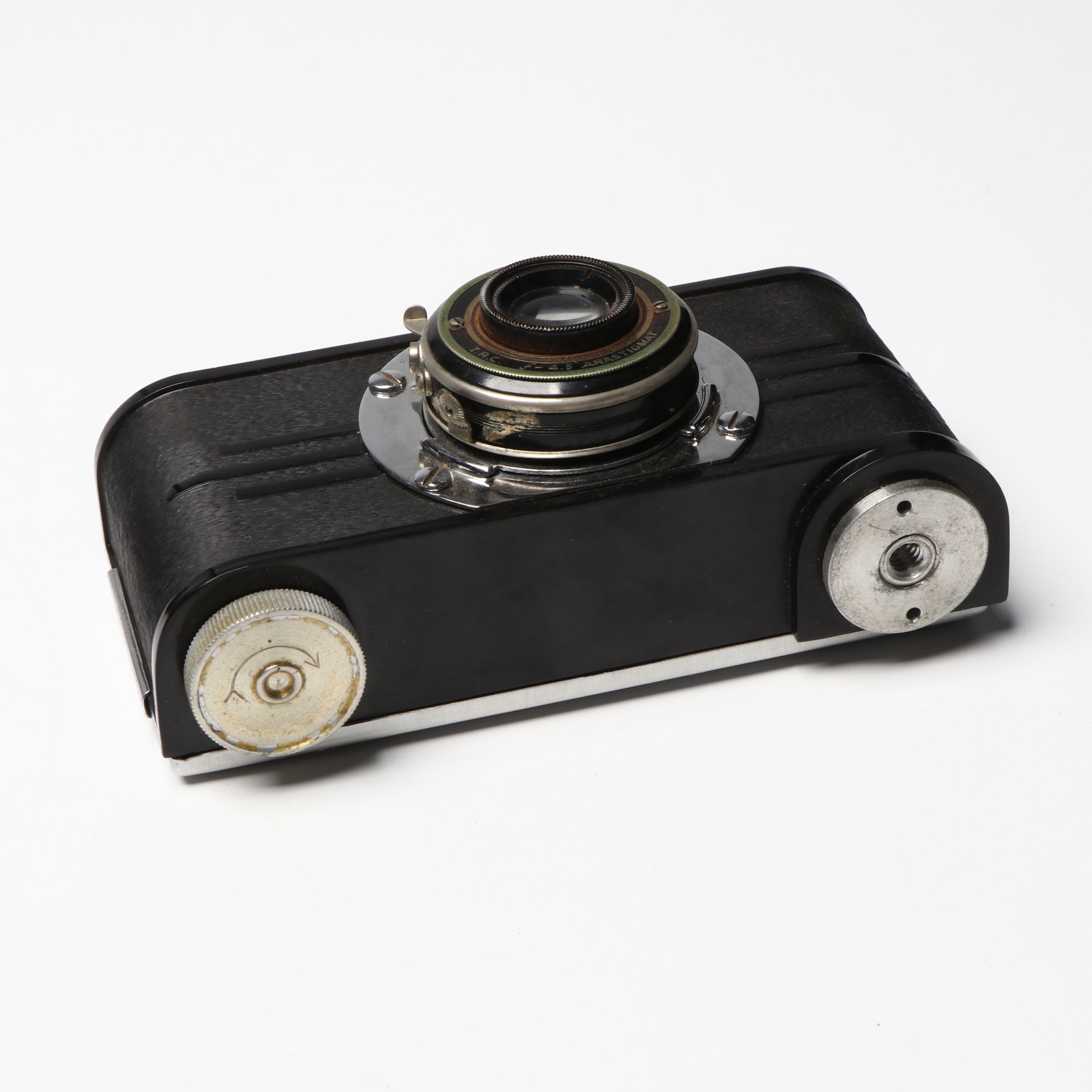 Argus A, Minolta 7S, Other Film Cameras with Accessories, Early to Mid-20th C.