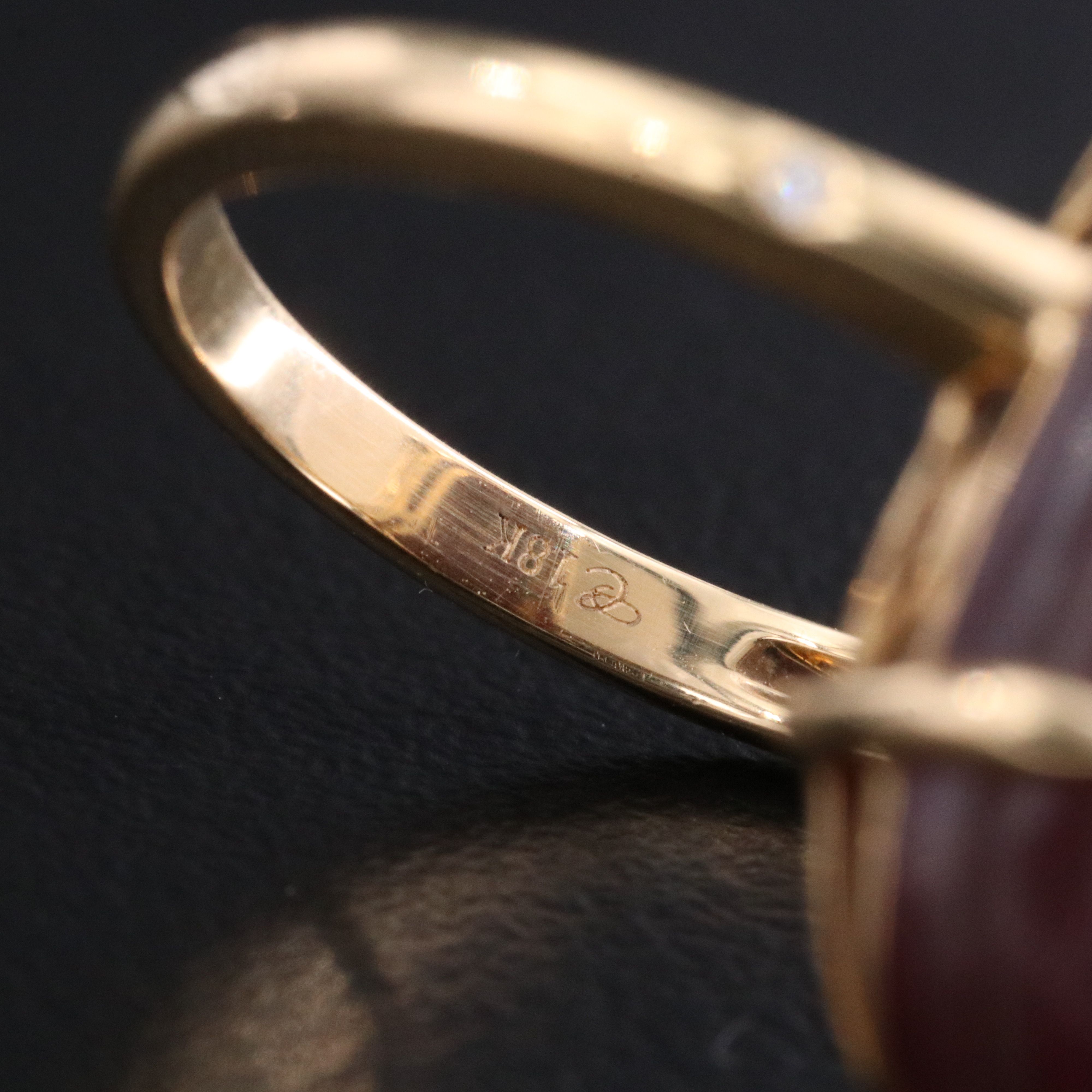 Chromia 18K 25.67 CT Ruby and Diamond Ring