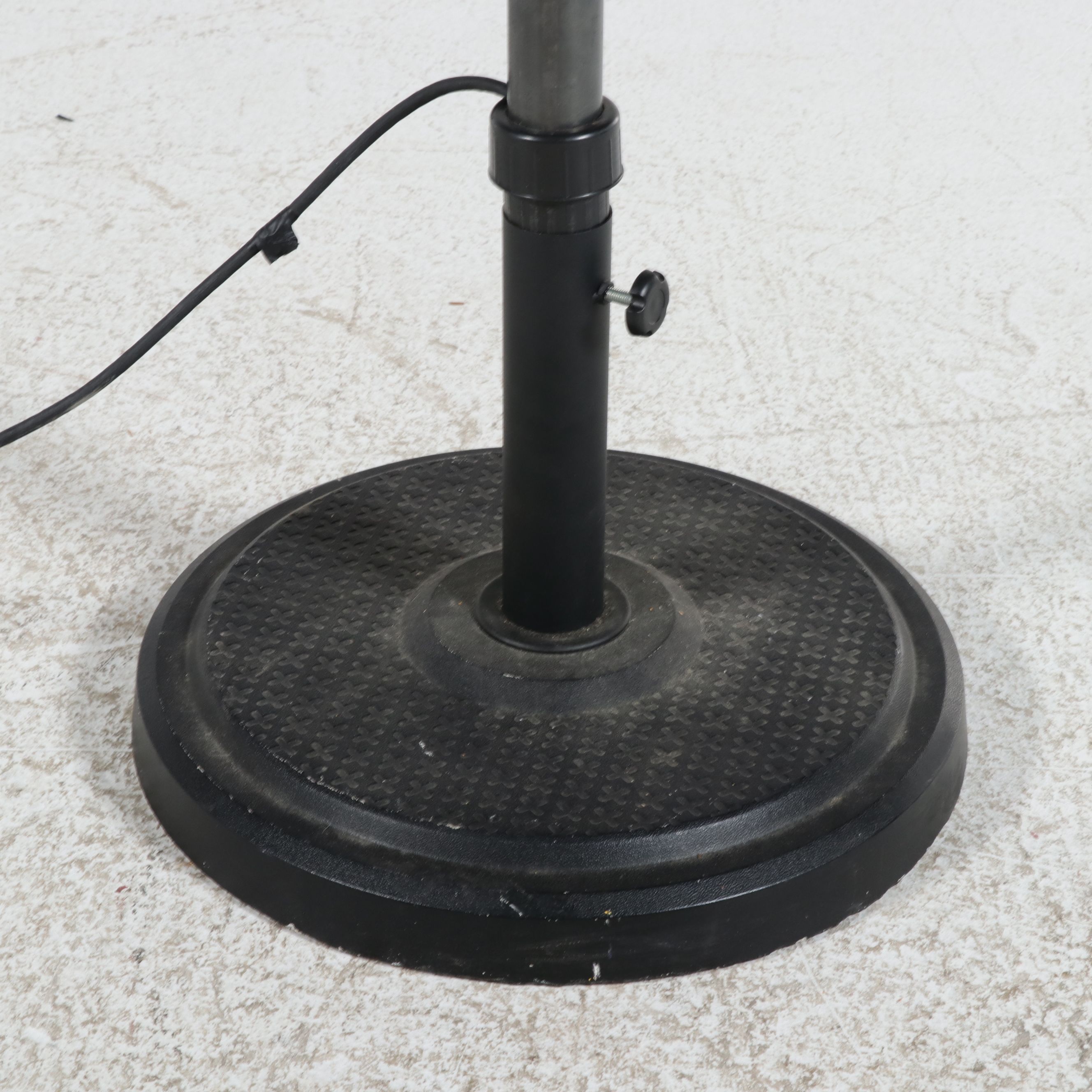 84" Eagle Signal Traffic Light Floor Lamp