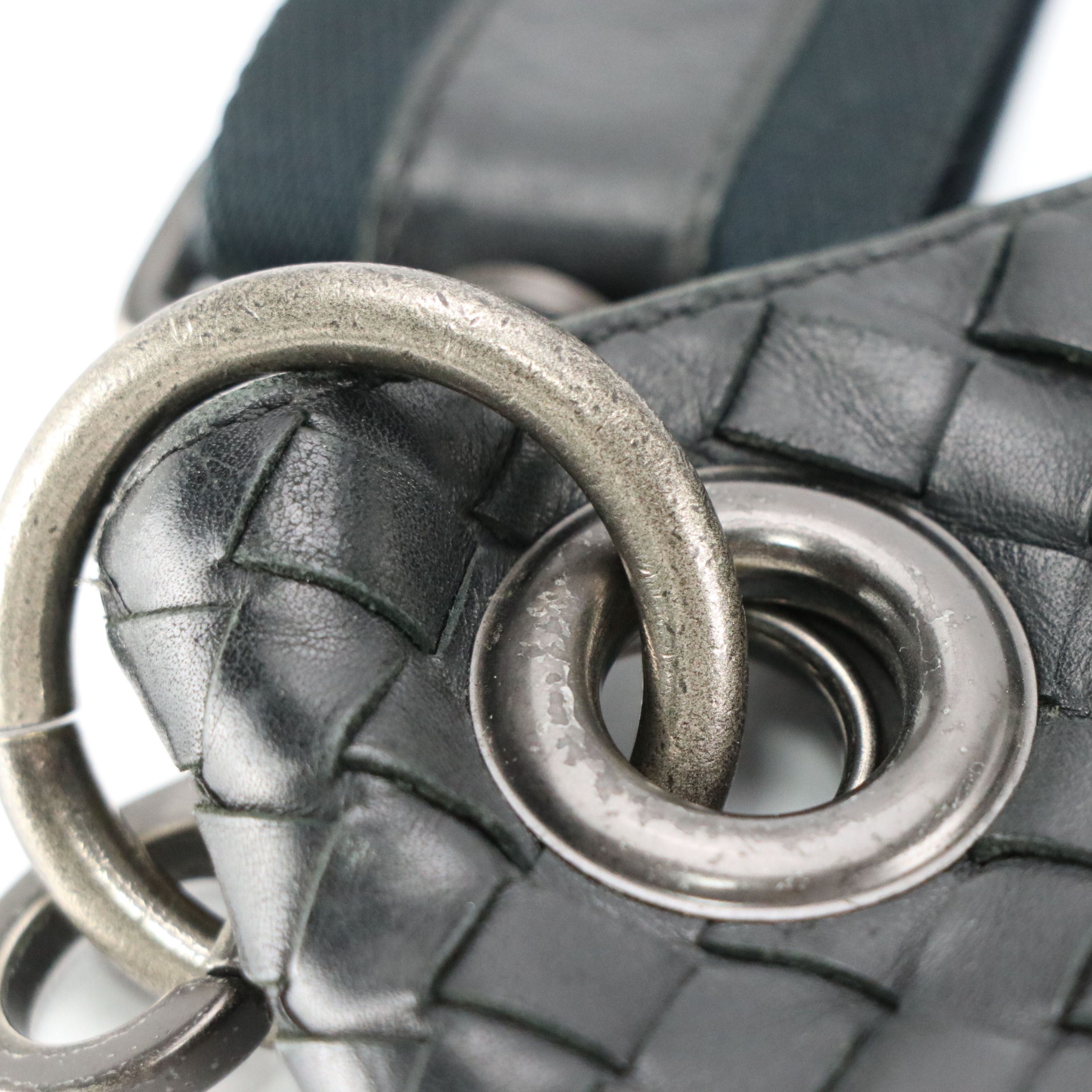 Bottega Veneta Flat Messenger Crossbody Bag in Black Intrecciato Leather