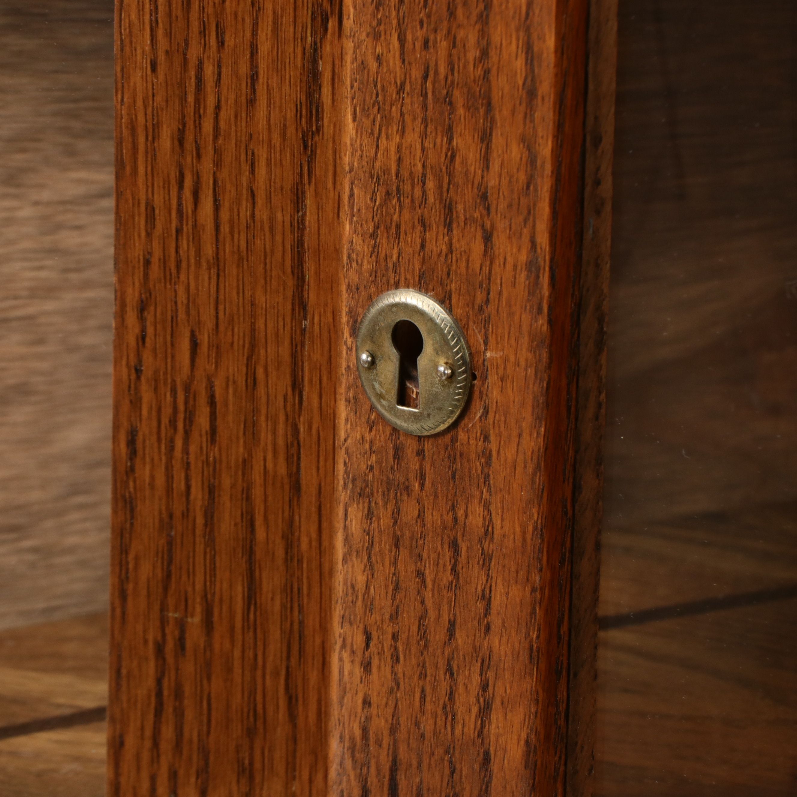 Late Victorian Oak Corner Cabinet