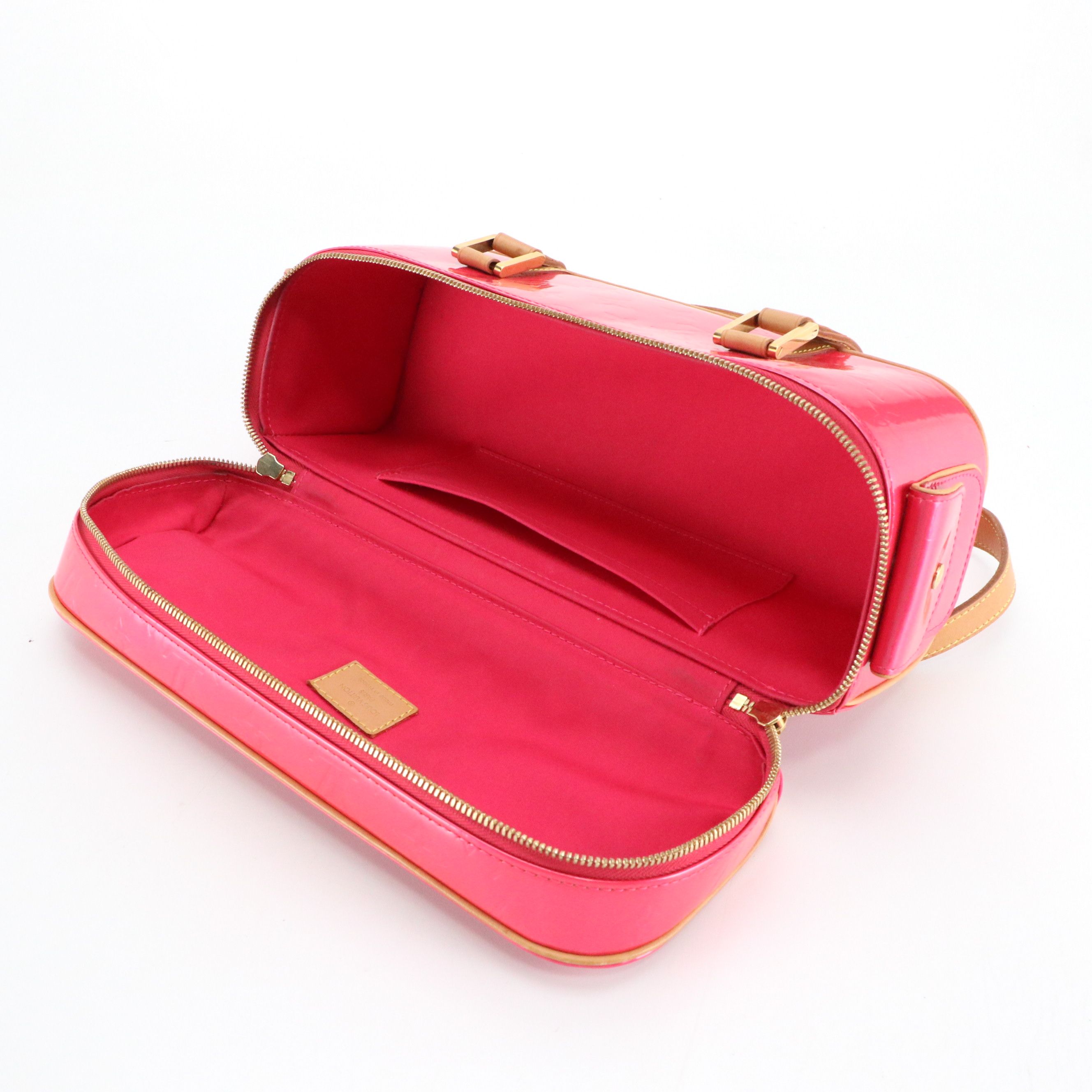 Louis Vuitton Sullivan Horizontal PM Shoulder Bag in Fuchsia Monogram Vernis