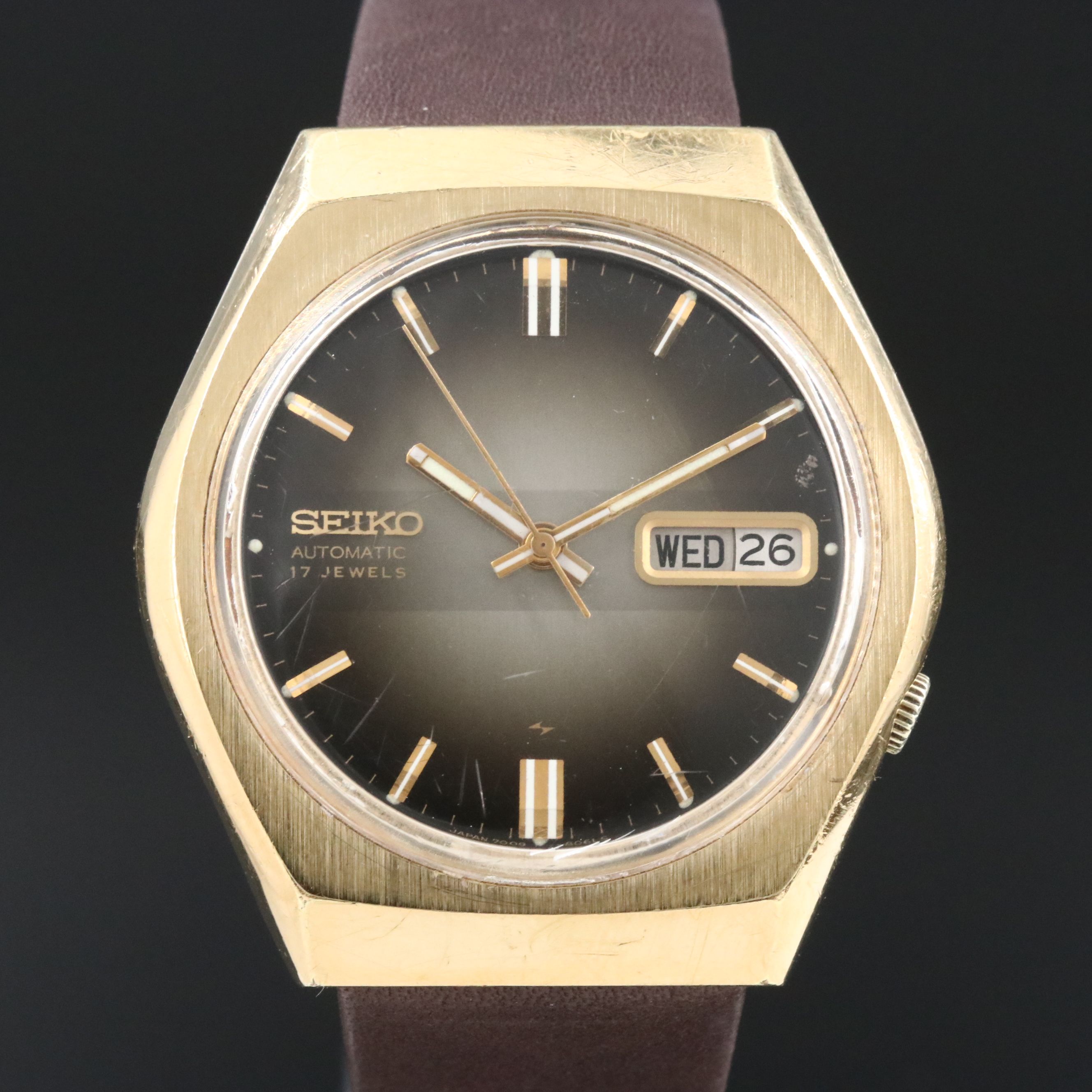 Vintage Seiko Gold-Tone Barrel Style Automatic Watch