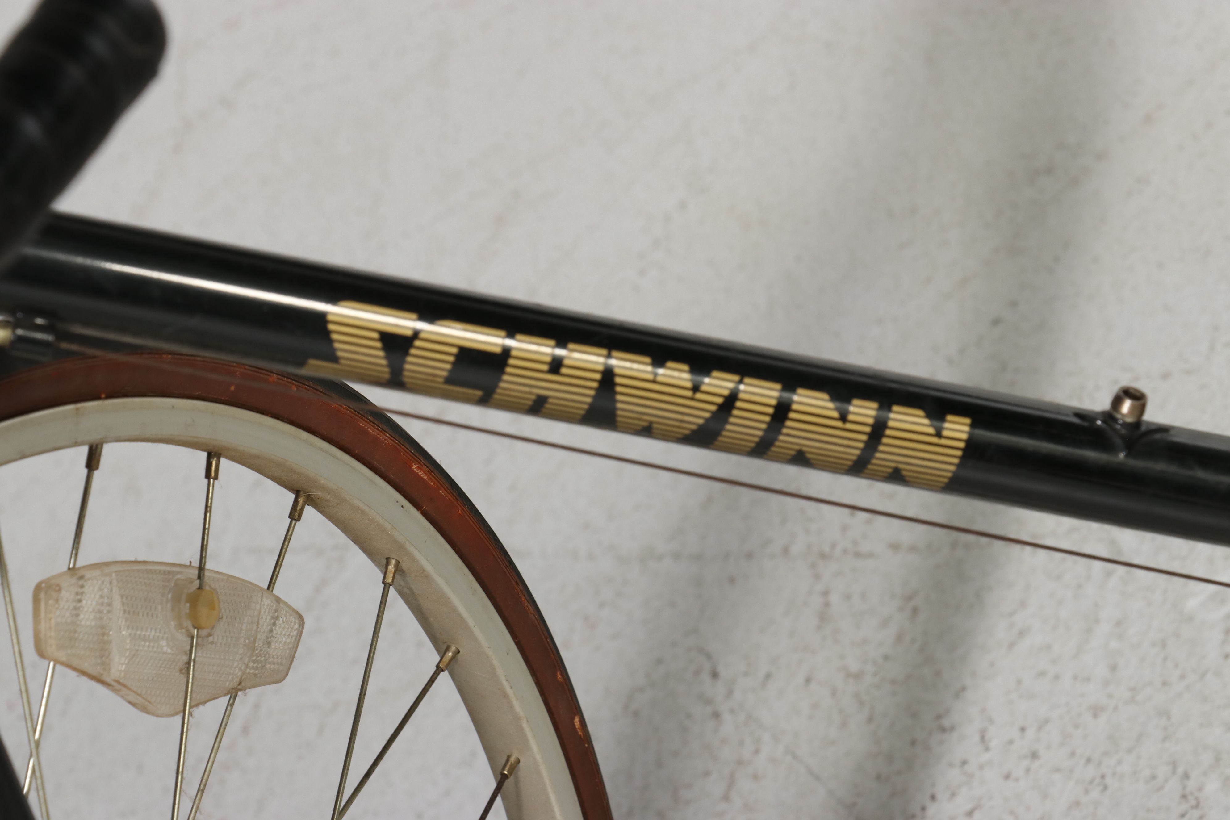 Schwinn World Sport Road Bike