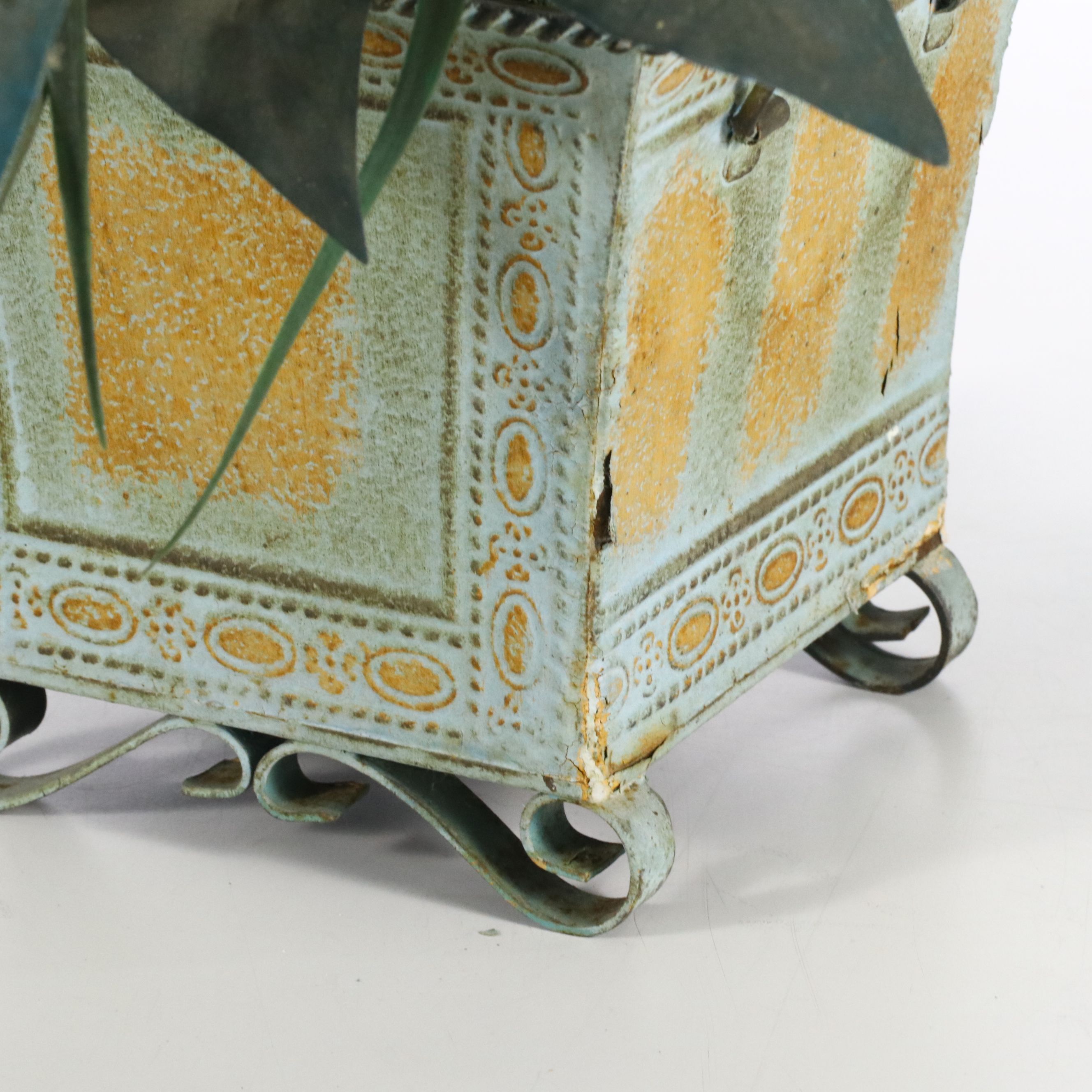 Artificial Eucalyptus, Pathos and More Flowers in Planters