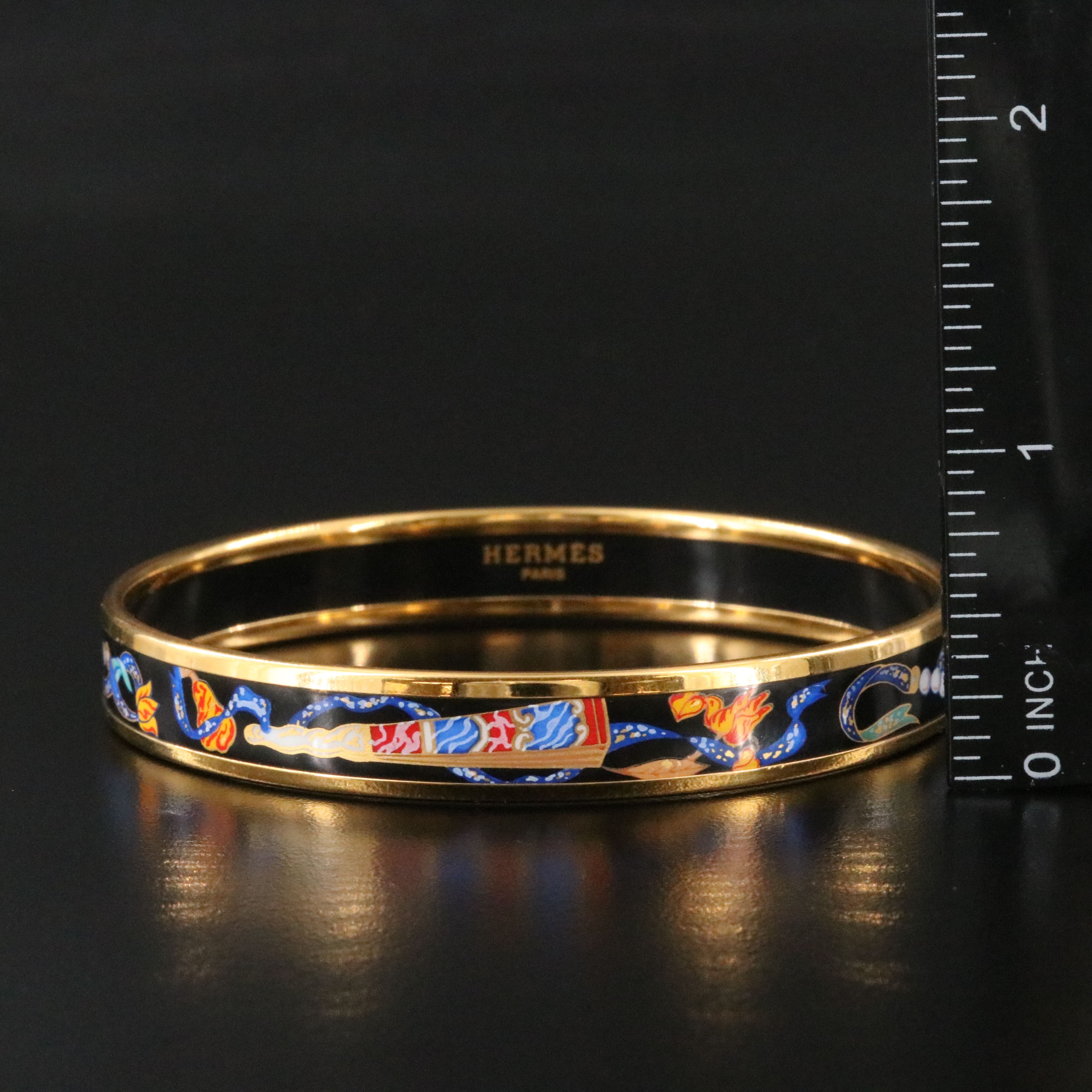 Hermès Fans and Pearls Motif Enamel Bangle