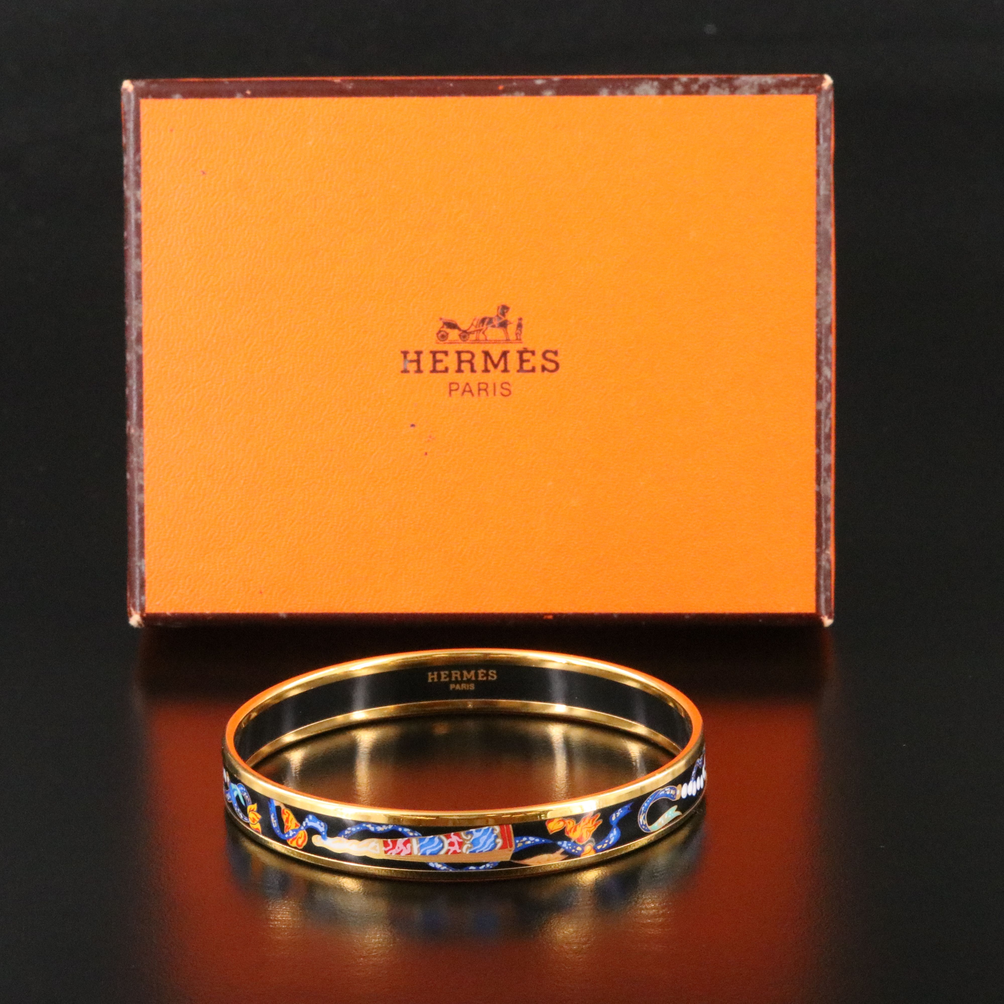 Hermès Fans and Pearls Motif Enamel Bangle