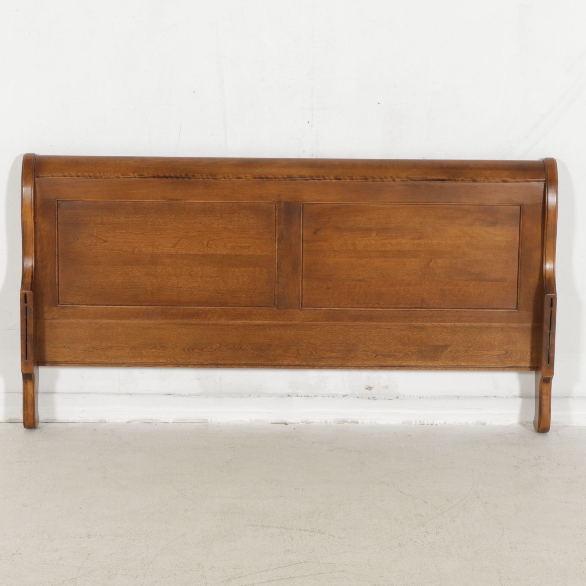 Ethan Allen Walnut Queen Size Sleight Bed Frame