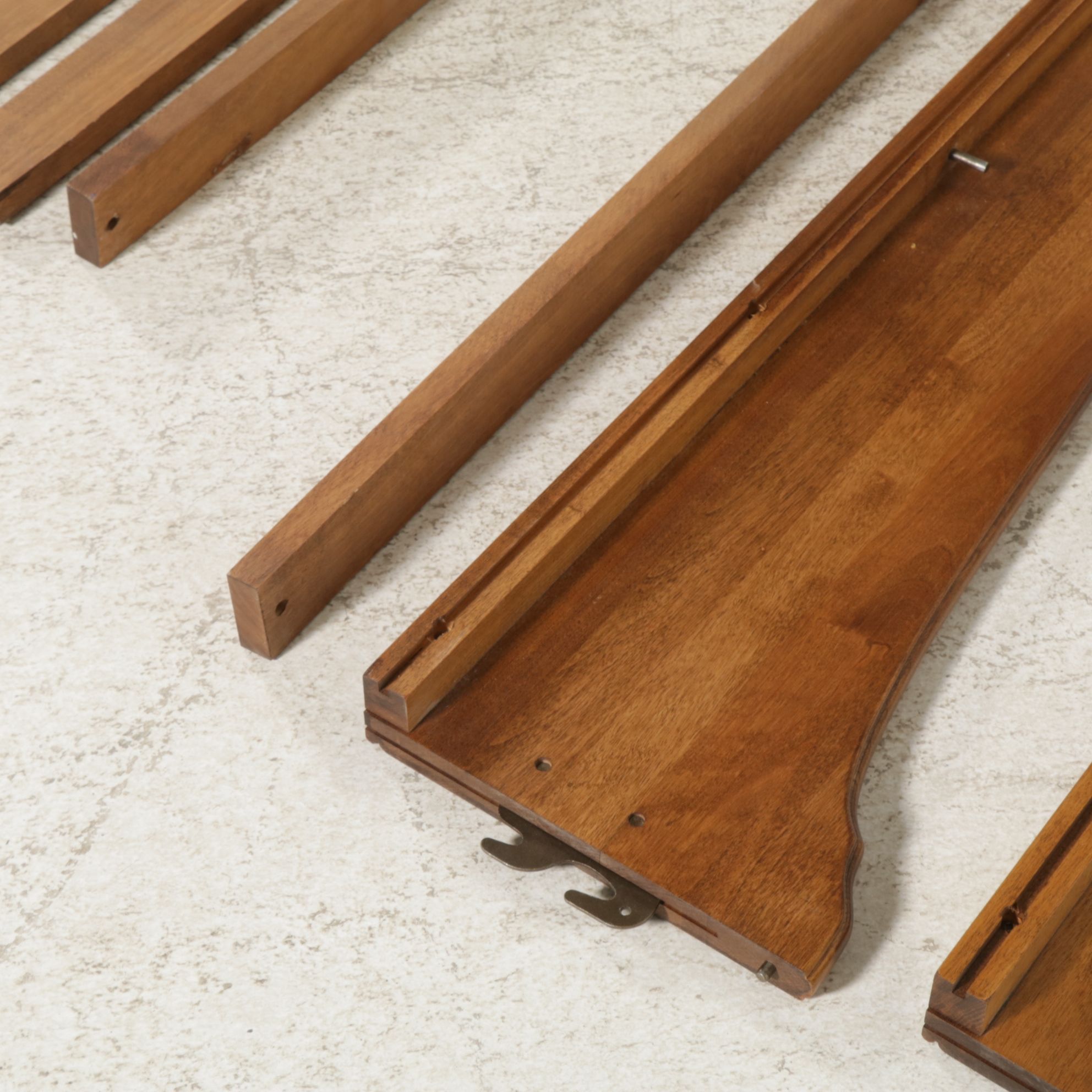 Ethan Allen Walnut Queen Size Sleight Bed Frame