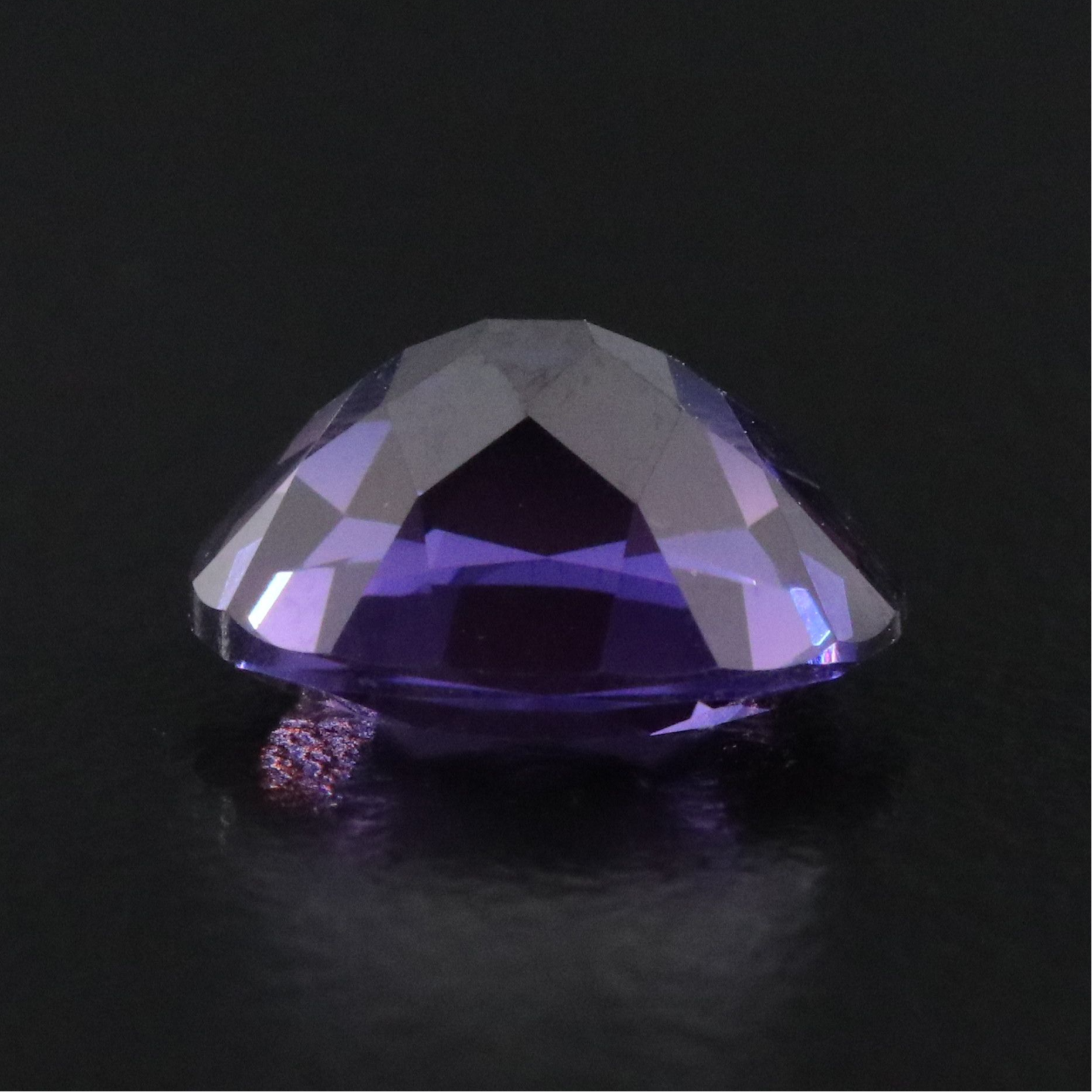 Loose 4.85 CT Lab Grown Sapphire