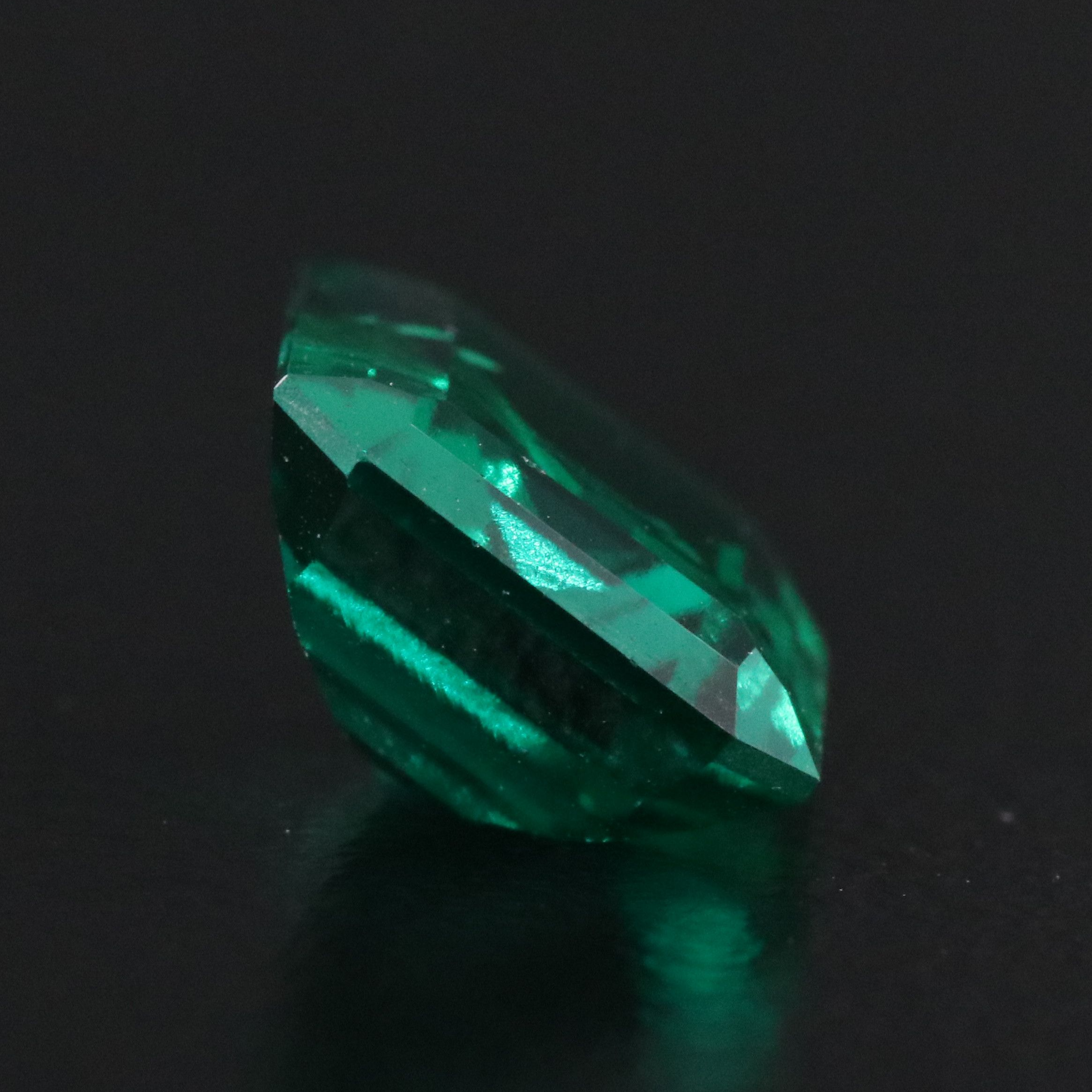 Loose 3.55 CT Lab Grown Emerald