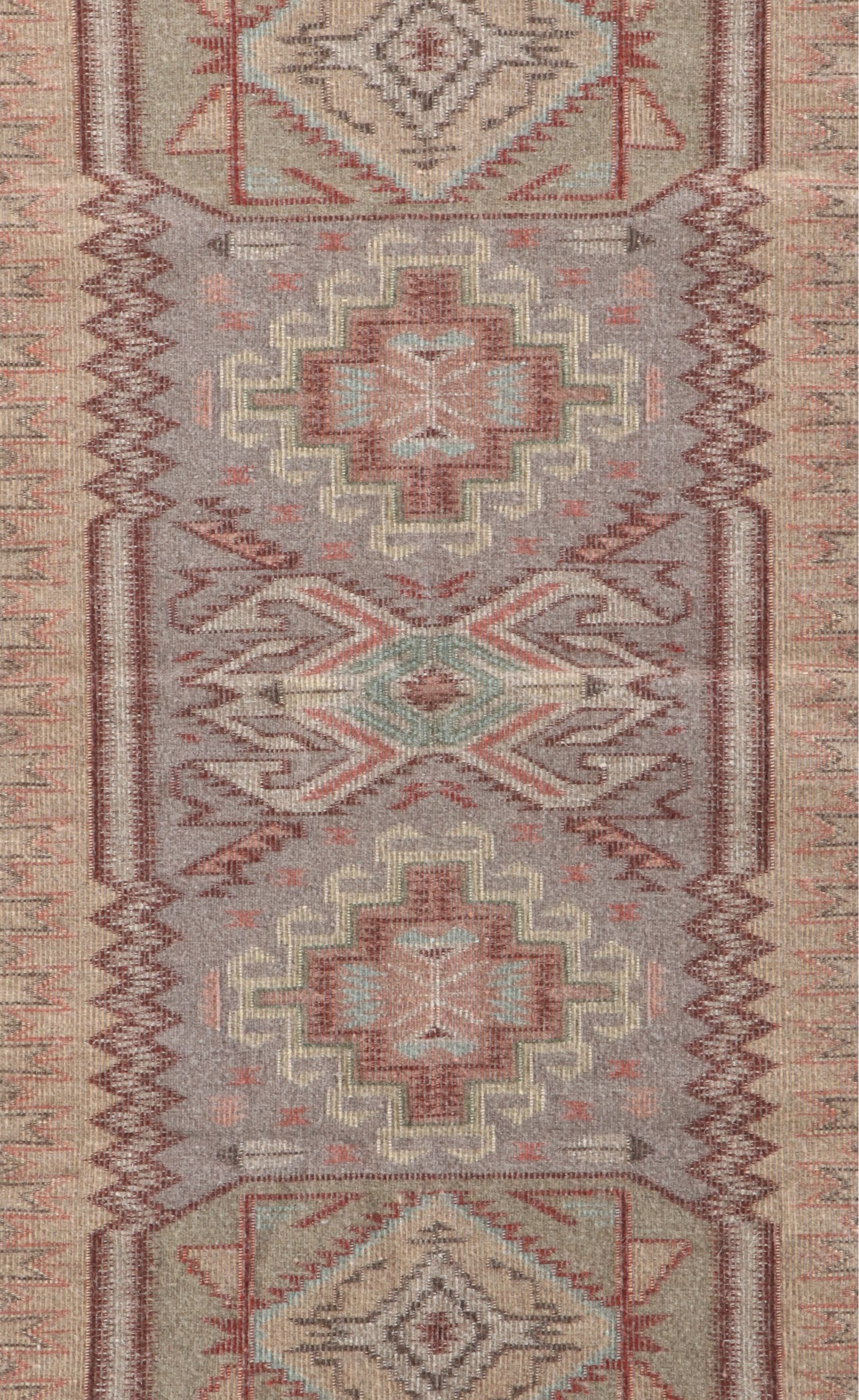 2'2 x 4'3 Handwoven Navajo Modern Style Accent Rug