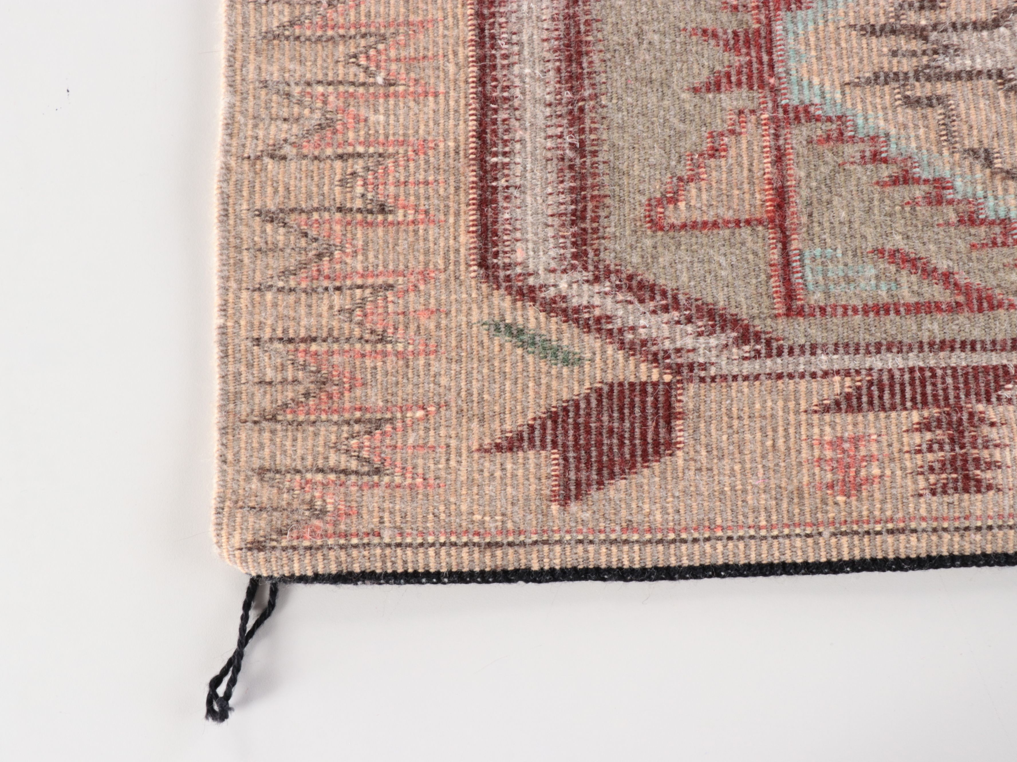 2'2 x 4'3 Handwoven Navajo Modern Style Accent Rug