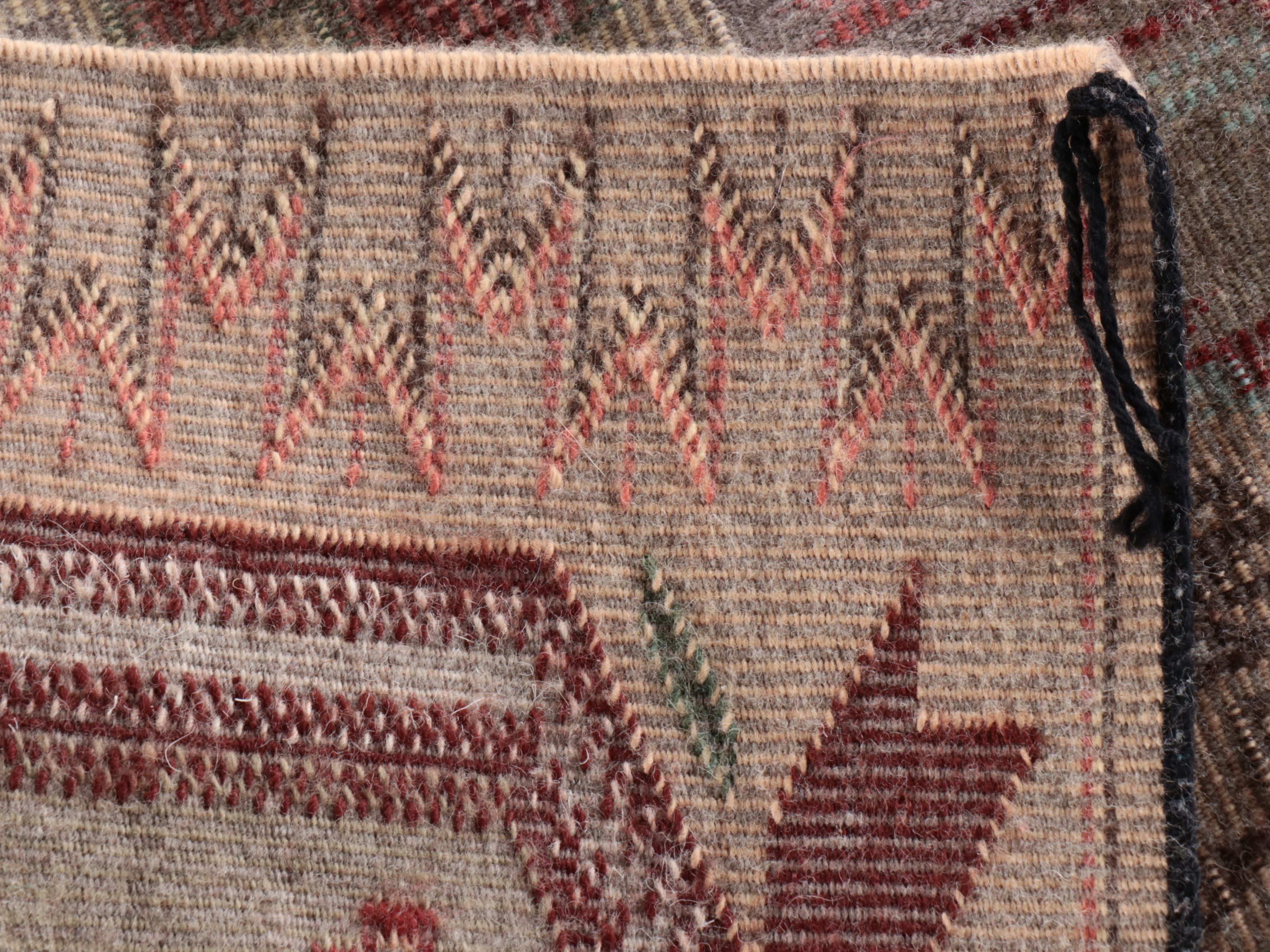 2'2 x 4'3 Handwoven Navajo Modern Style Accent Rug