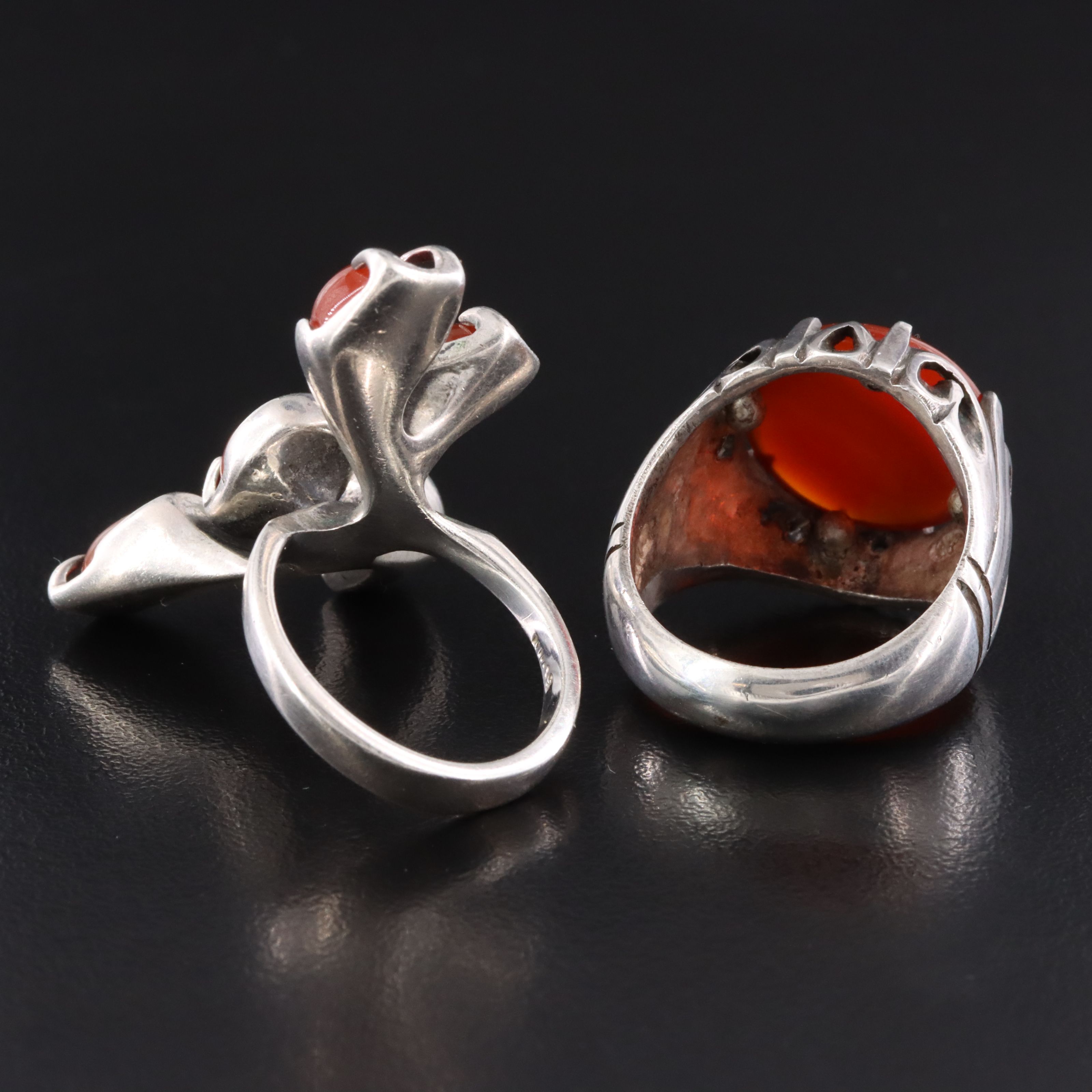 Suarti Agate and Modernist Carnelian Rings in Sterling