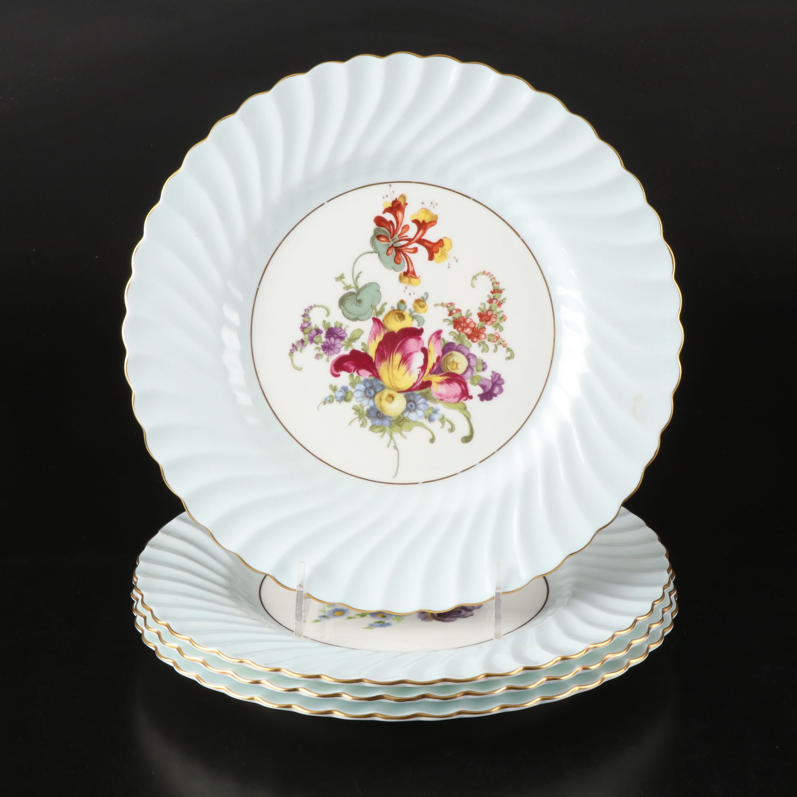 Minton Bone China Blue Swirl Rim Floral Pattern Dinner Plates, 1912-1950