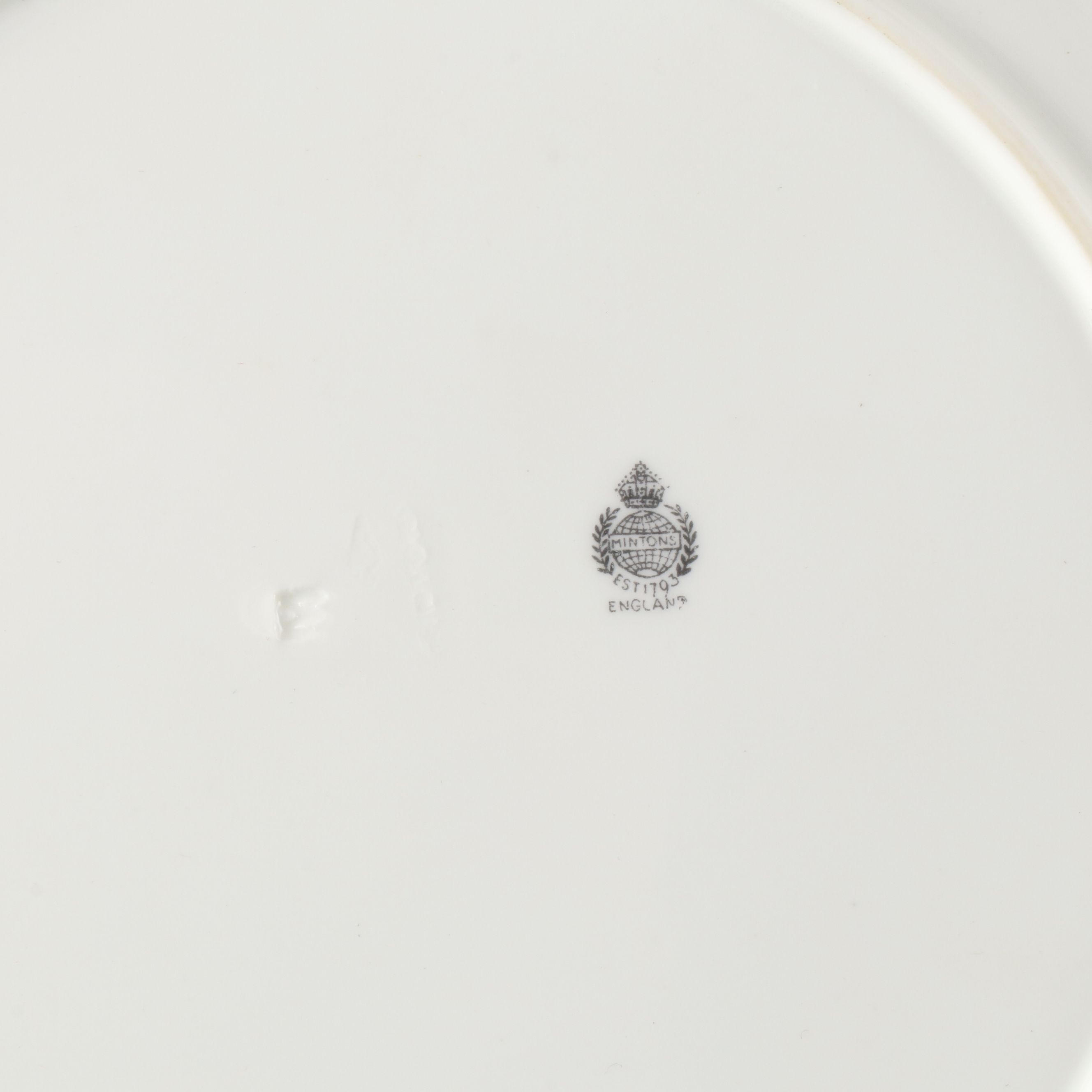 Minton Bone China Blue Swirl Rim Floral Pattern Dinner Plates, 1912-1950