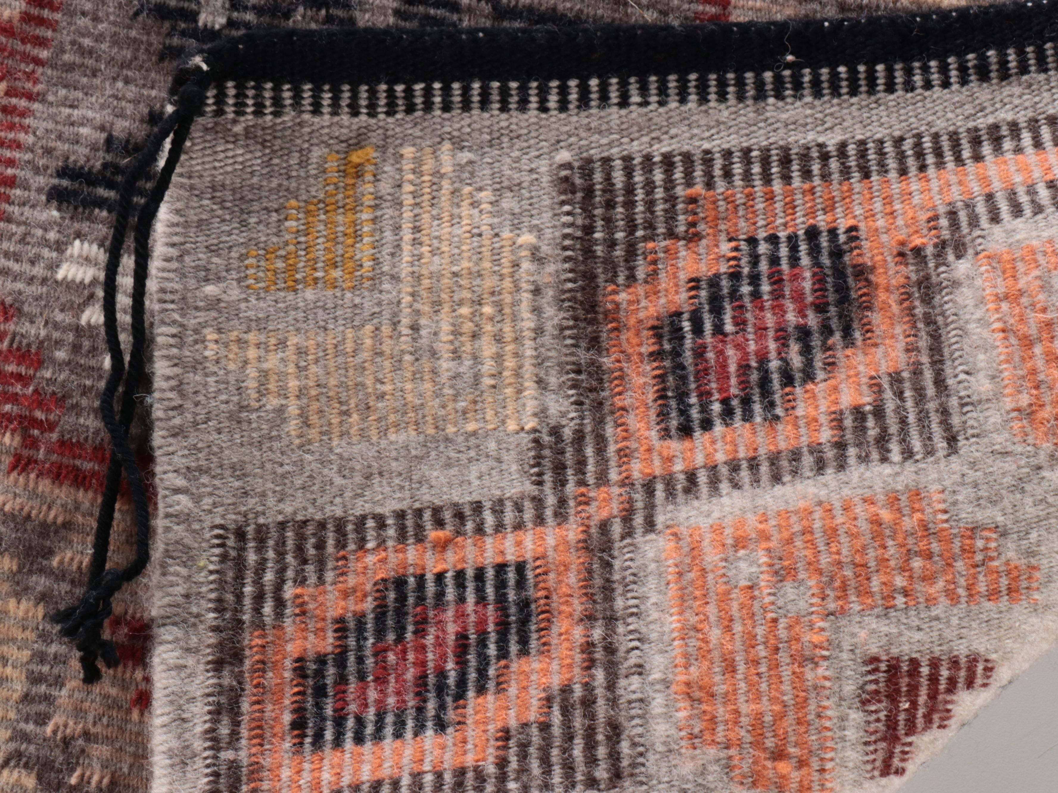 2'4 x 4'1 Lorraine Scott Handwoven Navajo Modern Style Accent Rug