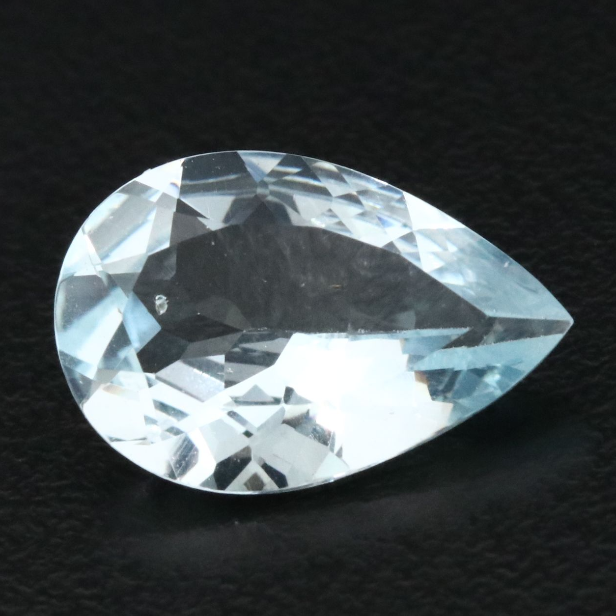 Loose 4.26 CT Aquamarine