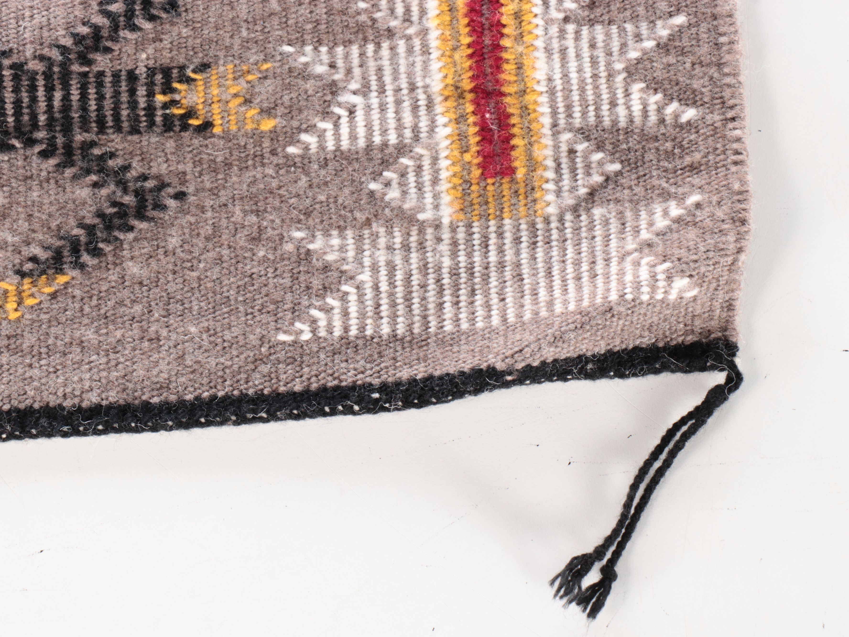 1'9 x 3'1 Handwoven Navajo Modern Style Accent Rug