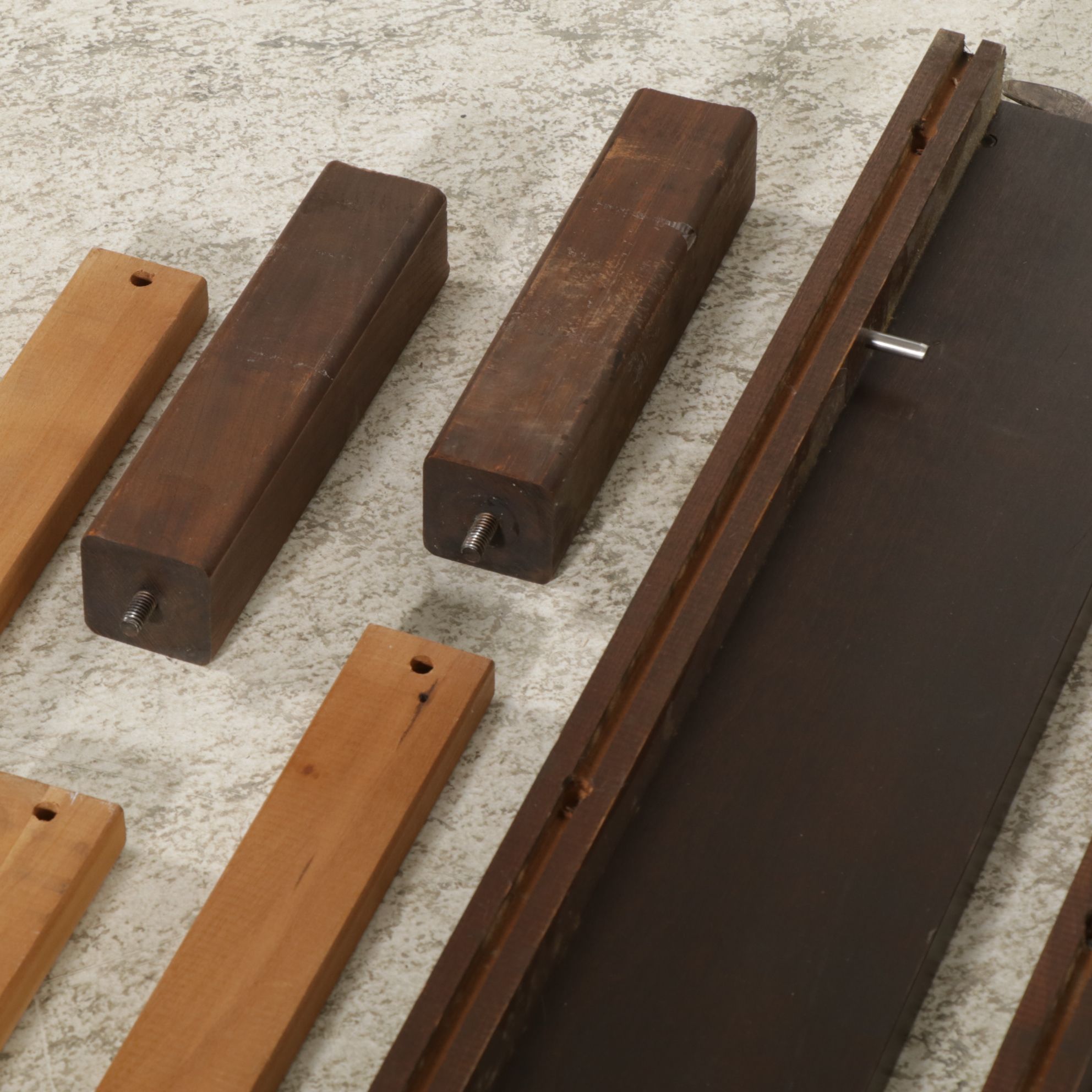 Ethan Allen Federal Style Cherry Queen Size Four Poster Bed Frame