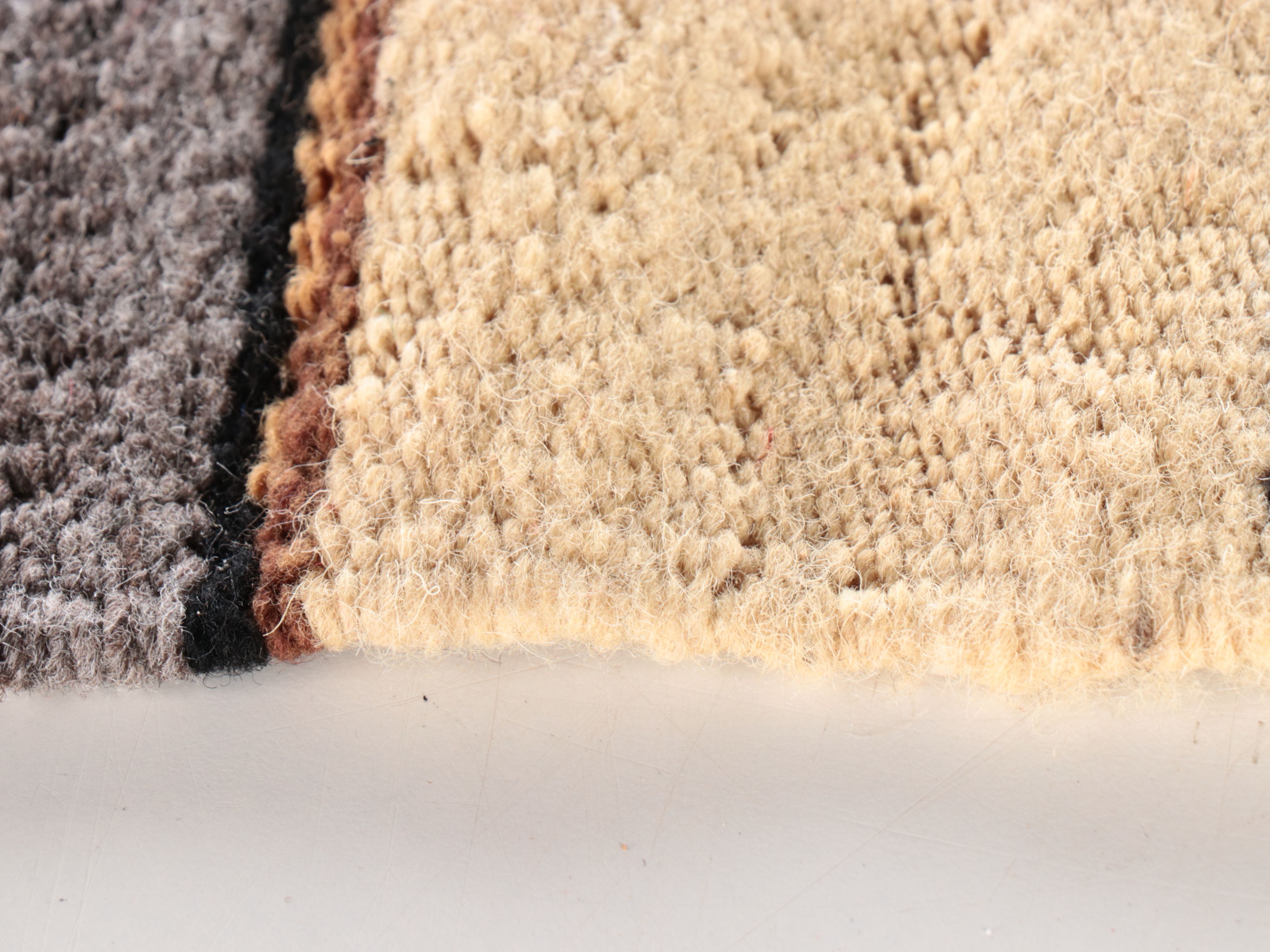 2'5 x 2'8 Anna Begay Handwoven Navajo Wool Accent Rug