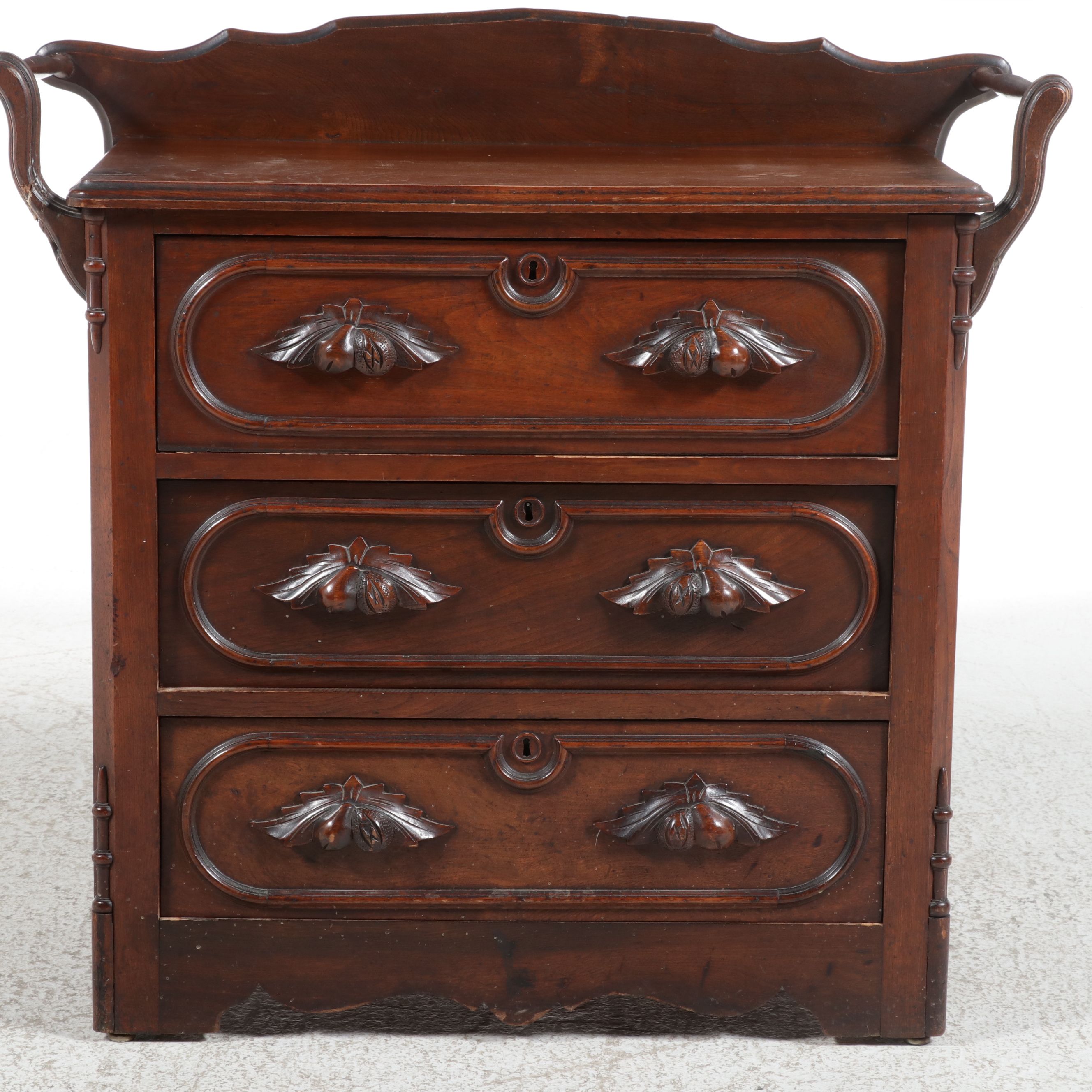 American Renaissance Revival Walnut "Wishbone" Commode, Mid to Late 19th Century