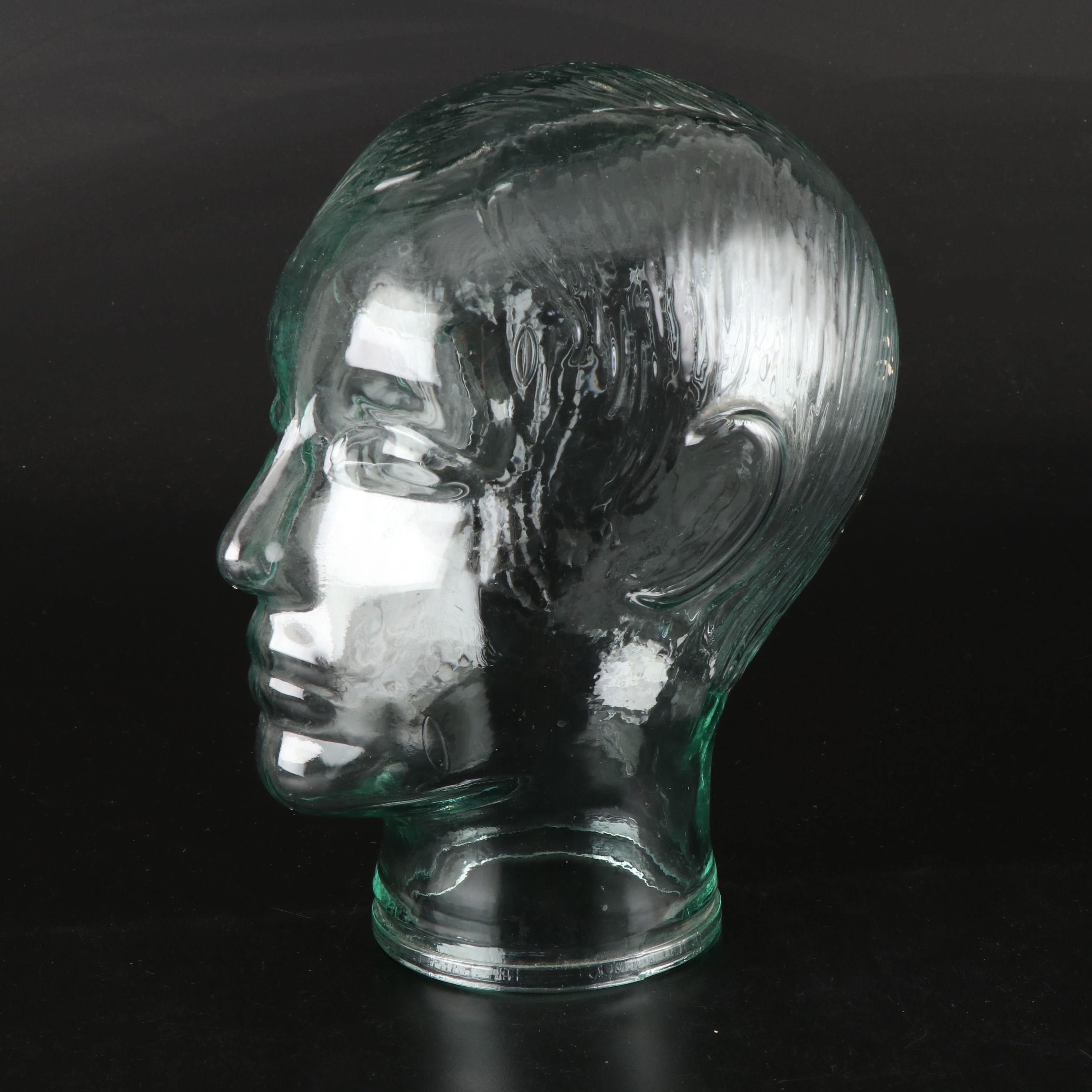 Postmodern Clear Glass Mannequin Head