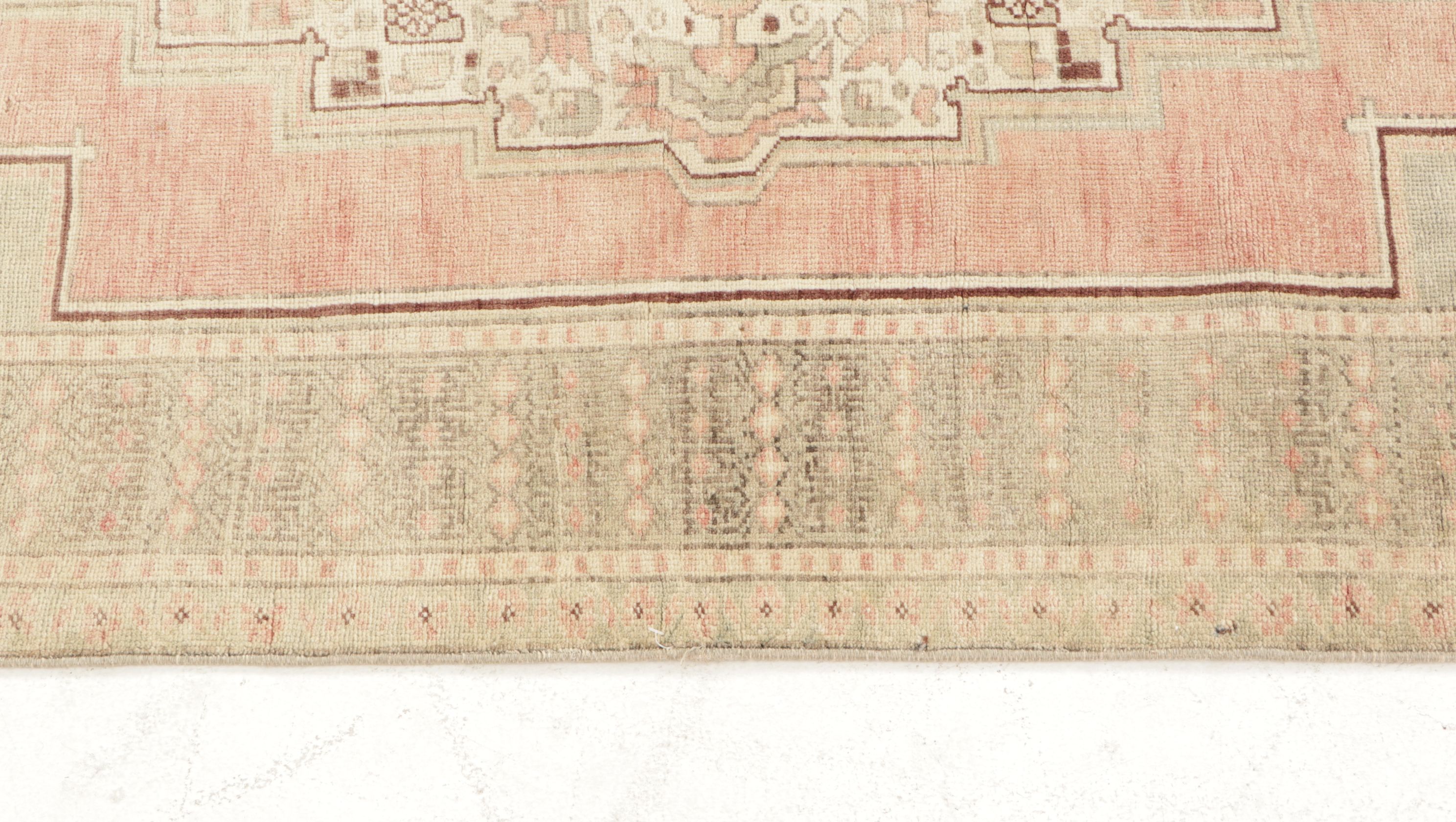 4'11 x 9'2 Hand-Knotted Turkish Oushak Area Rug