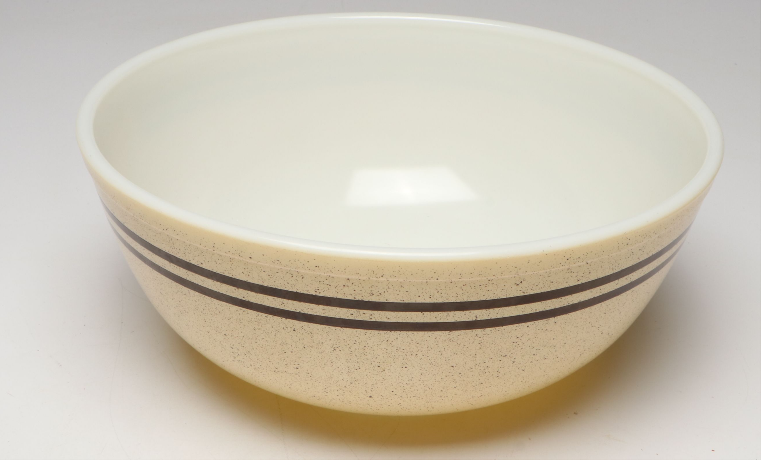 Pyrex and Yellow Ware Ceramic Bowls, Late 20th Century