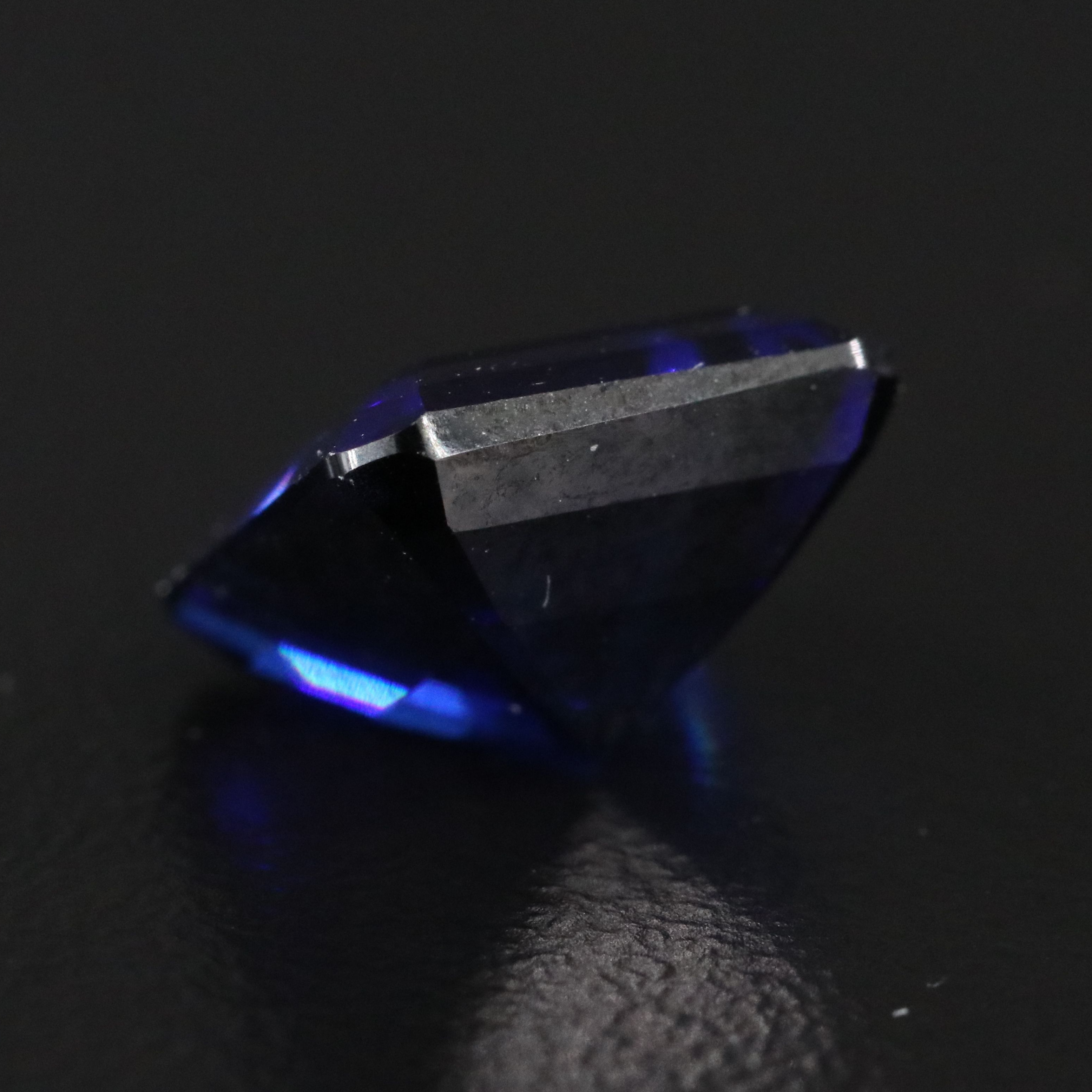 Loose 4.62 CT Lab Grown Sapphire