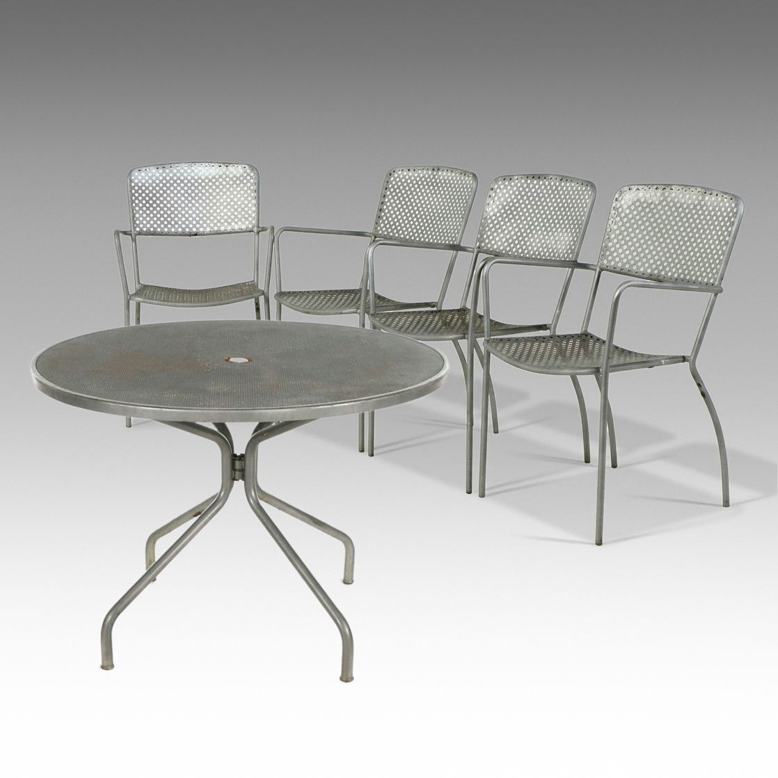 Vintage Diamond Mesh and Tubing Patio Dining Set